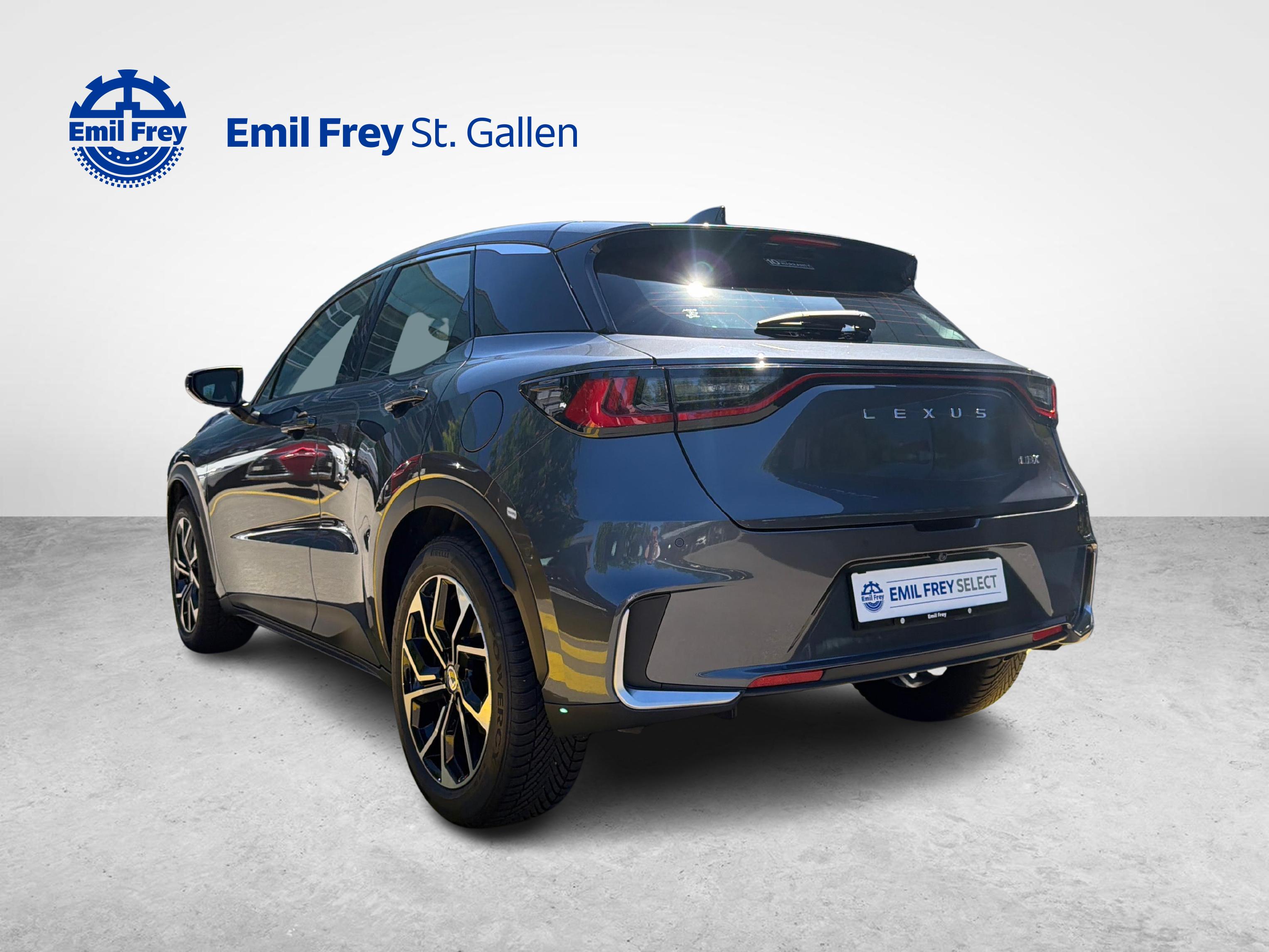 LEXUS LBX 1.5 Hybrid Relax AWD_3