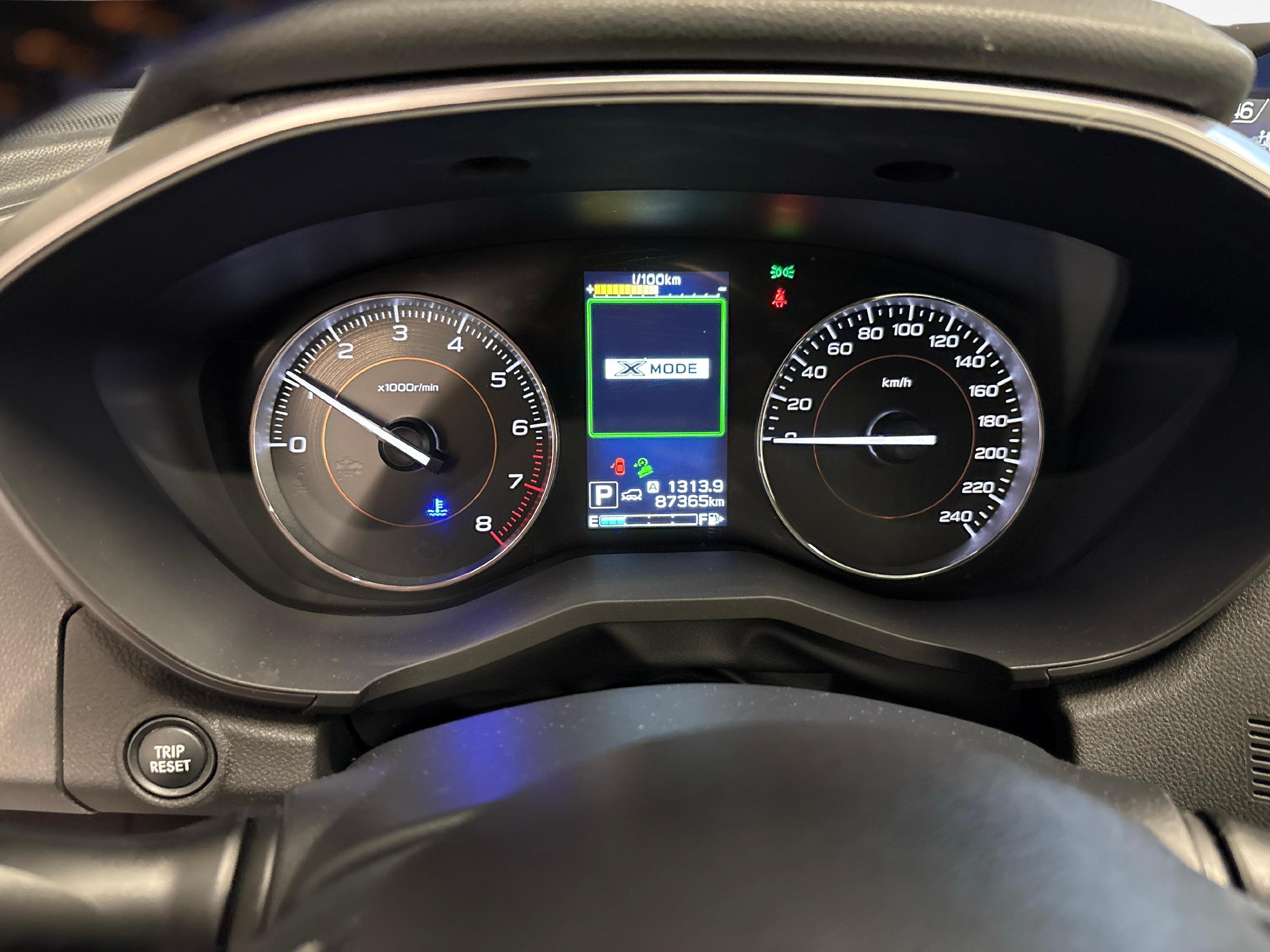 Subaru XV 2.0i Luxury_16