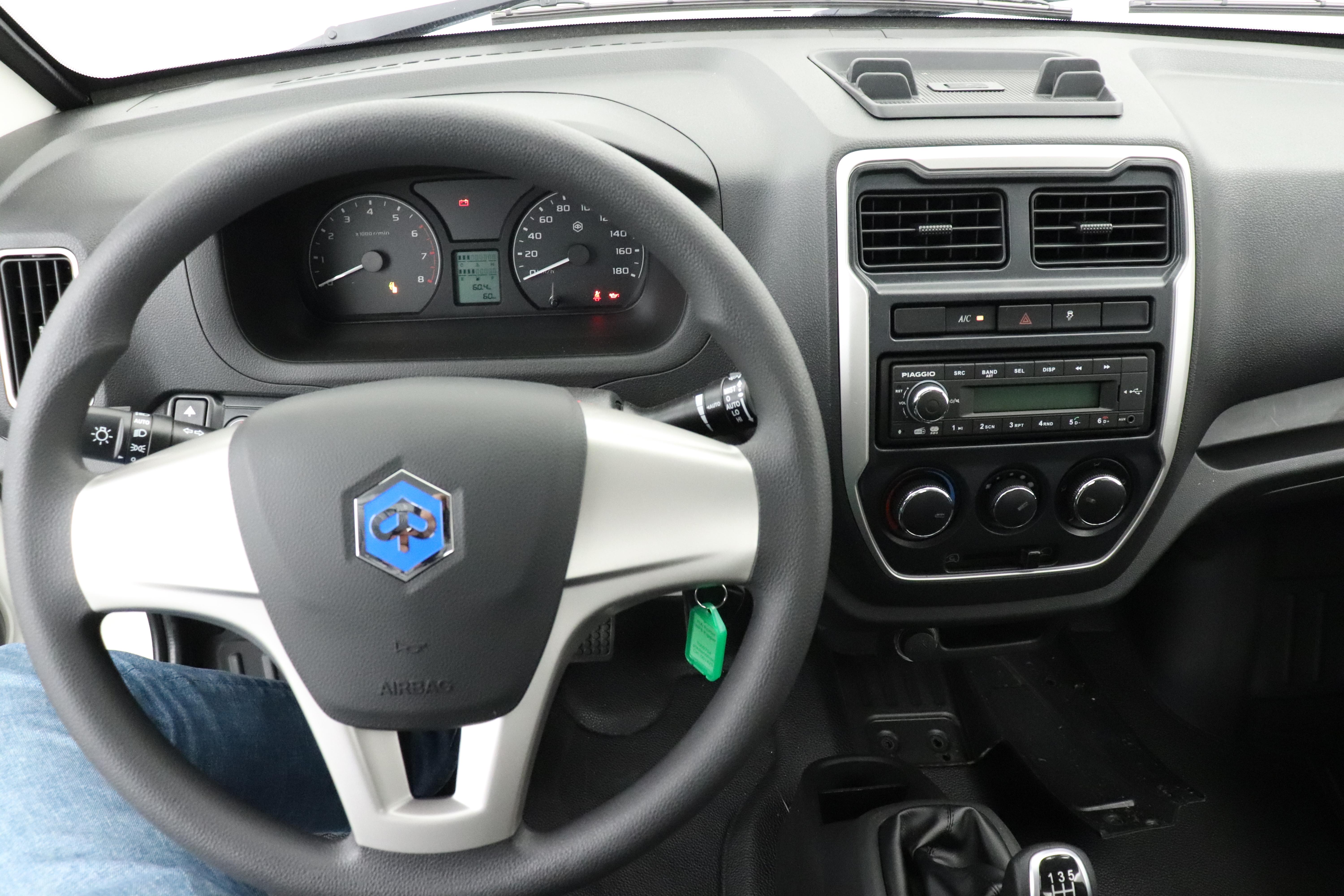 Piaggio Porter Kipper 1.5 CNG Pro Short Range_5