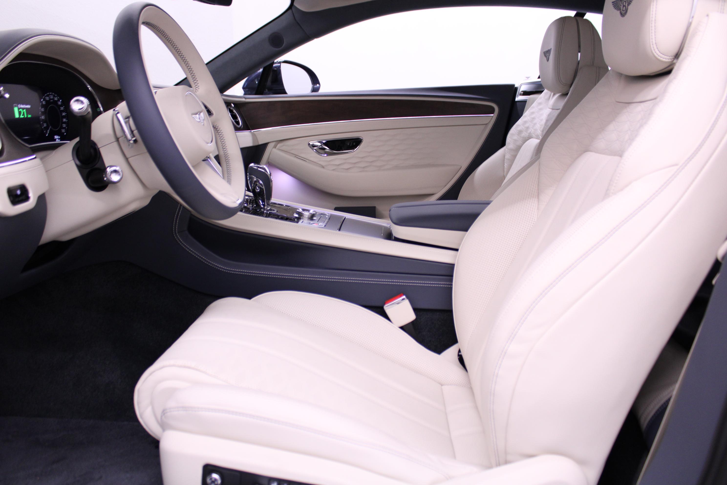 Bentley Continental GT 4.0 V8 Hybrid Speed_12