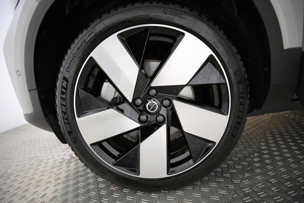 Volvo C40 E80 Ultimate AWD_11