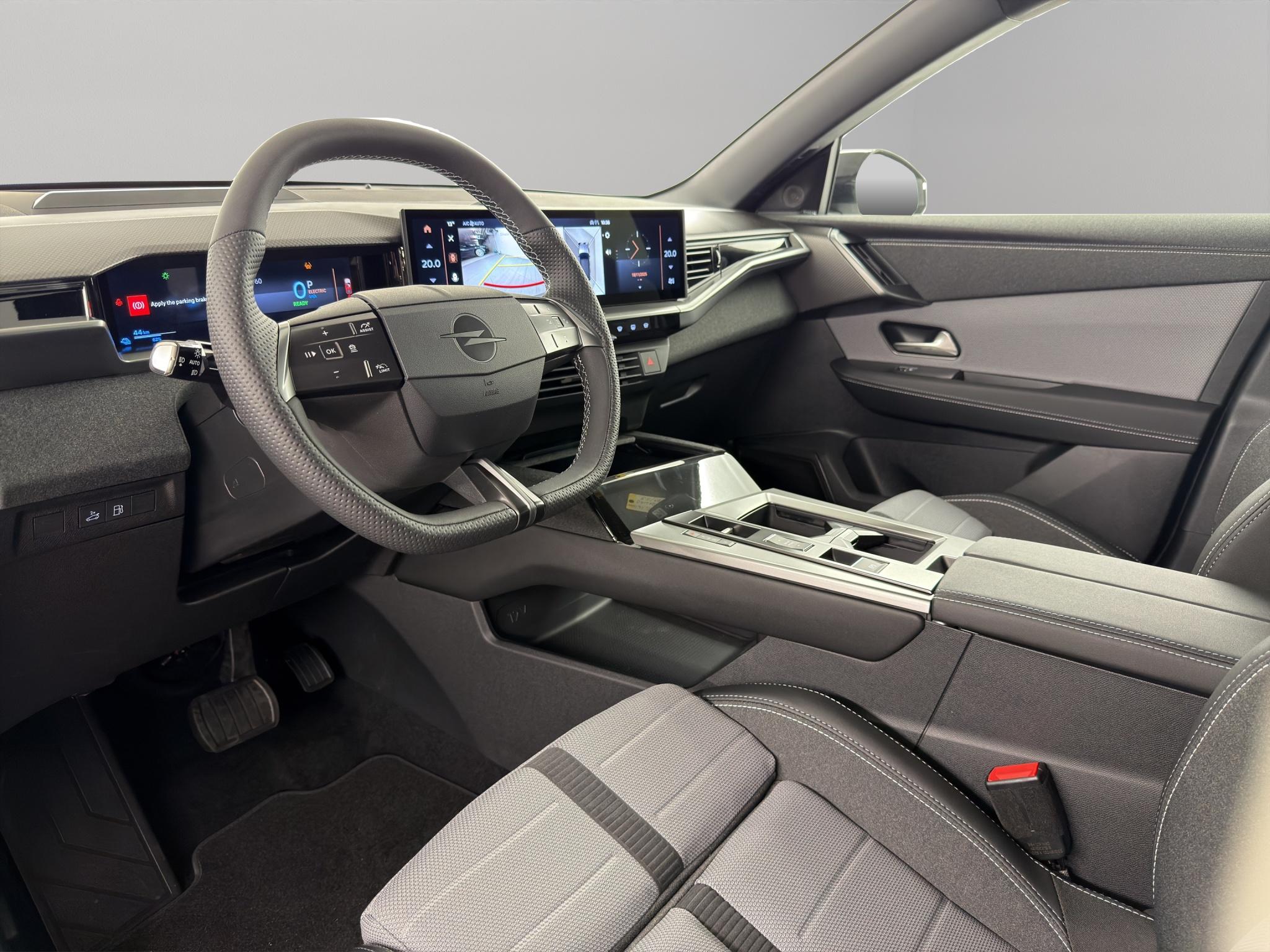 Opel Grandland 1.6 T PHEV GS_10