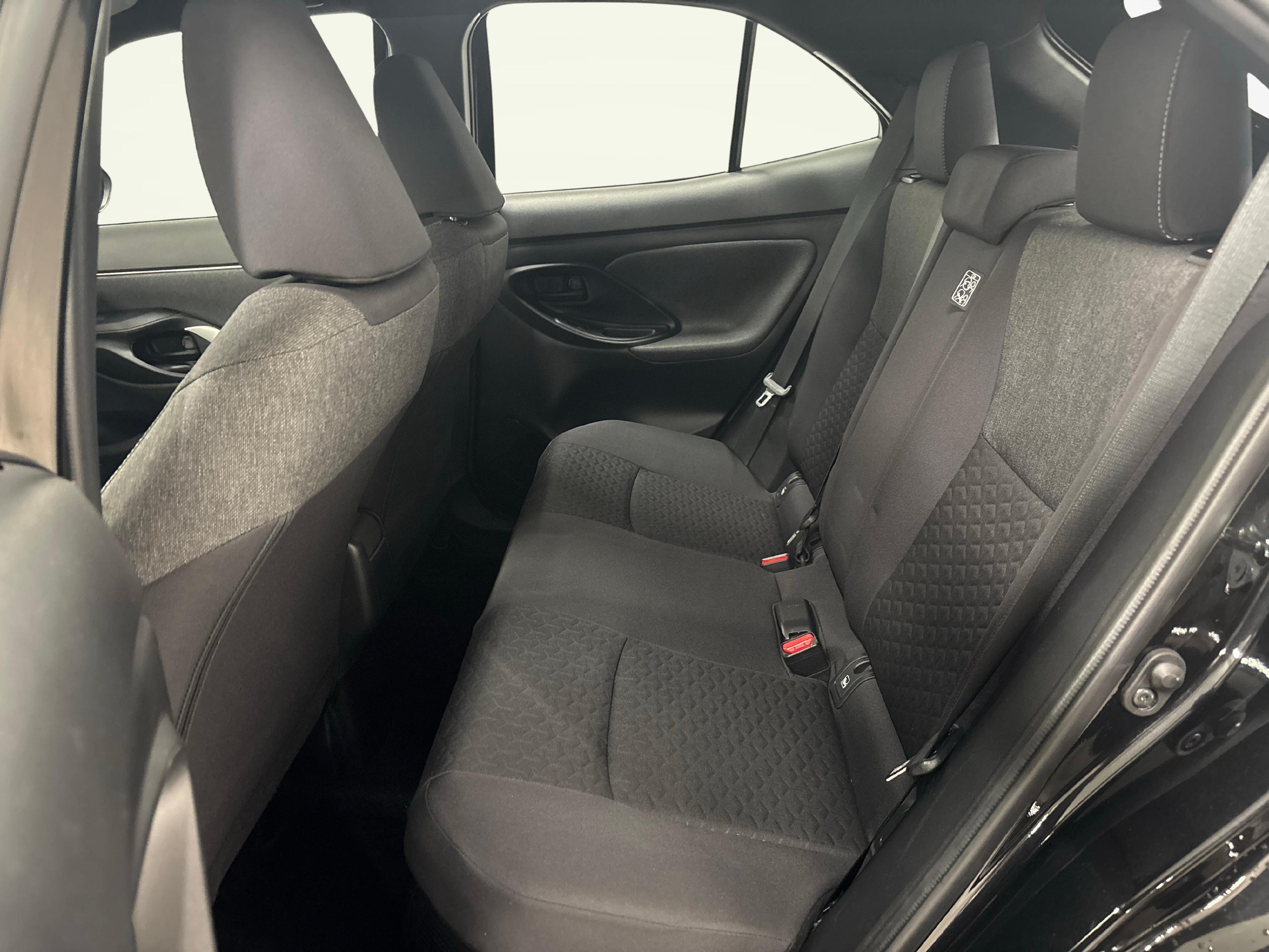 Toyota Yaris Cross 1.5 VVT-i HSD Trend AWD-i_11