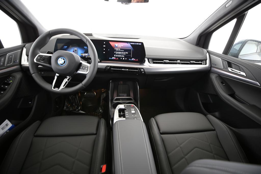 BMW 230e xDrive Active Tourer Kit Sport M_15
