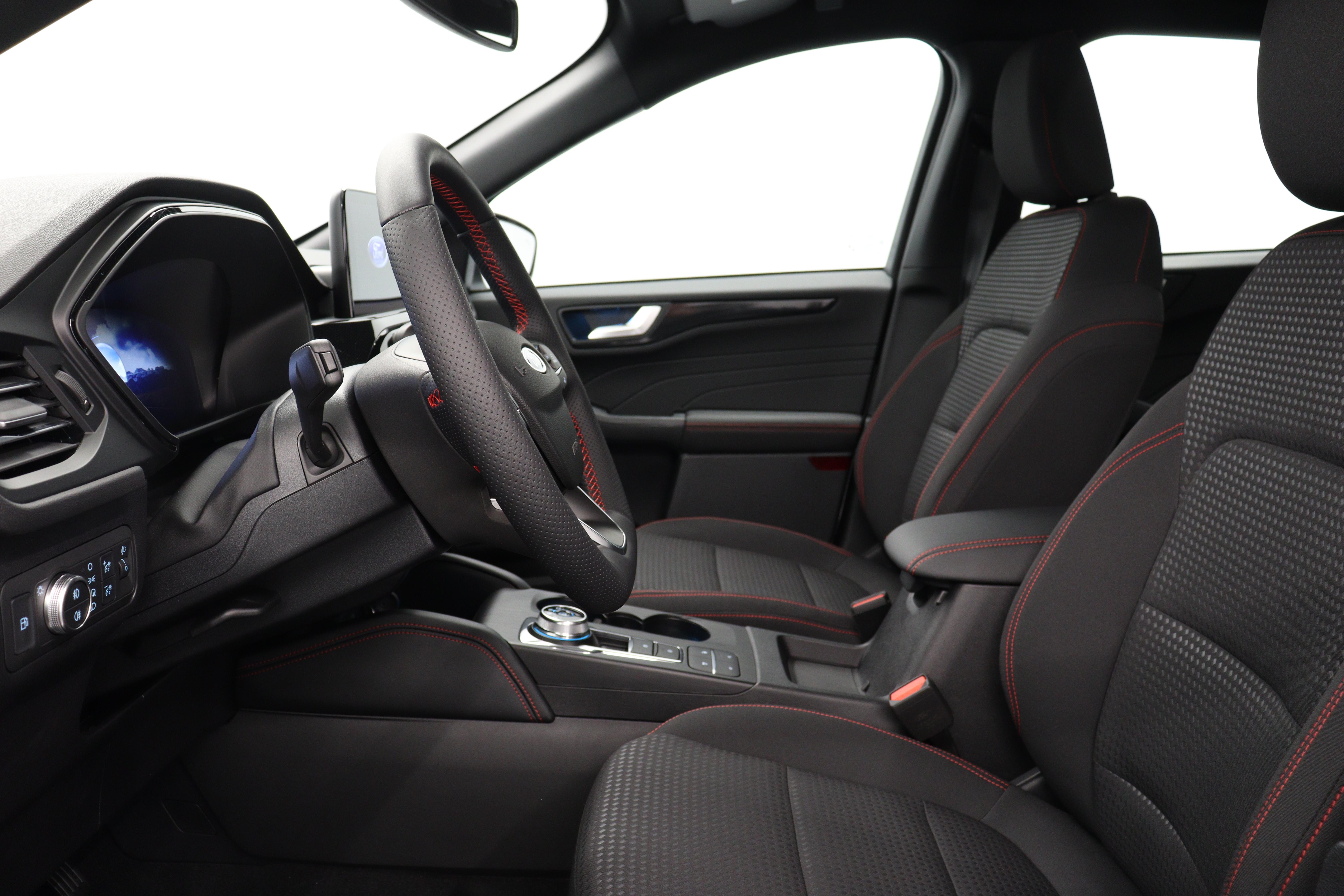 Ford Kuga 2.5 Plug-in Hybrid ST-Line X_6