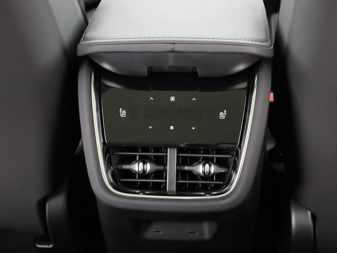Volvo EX90 Twin Performance Ultra AWD_21