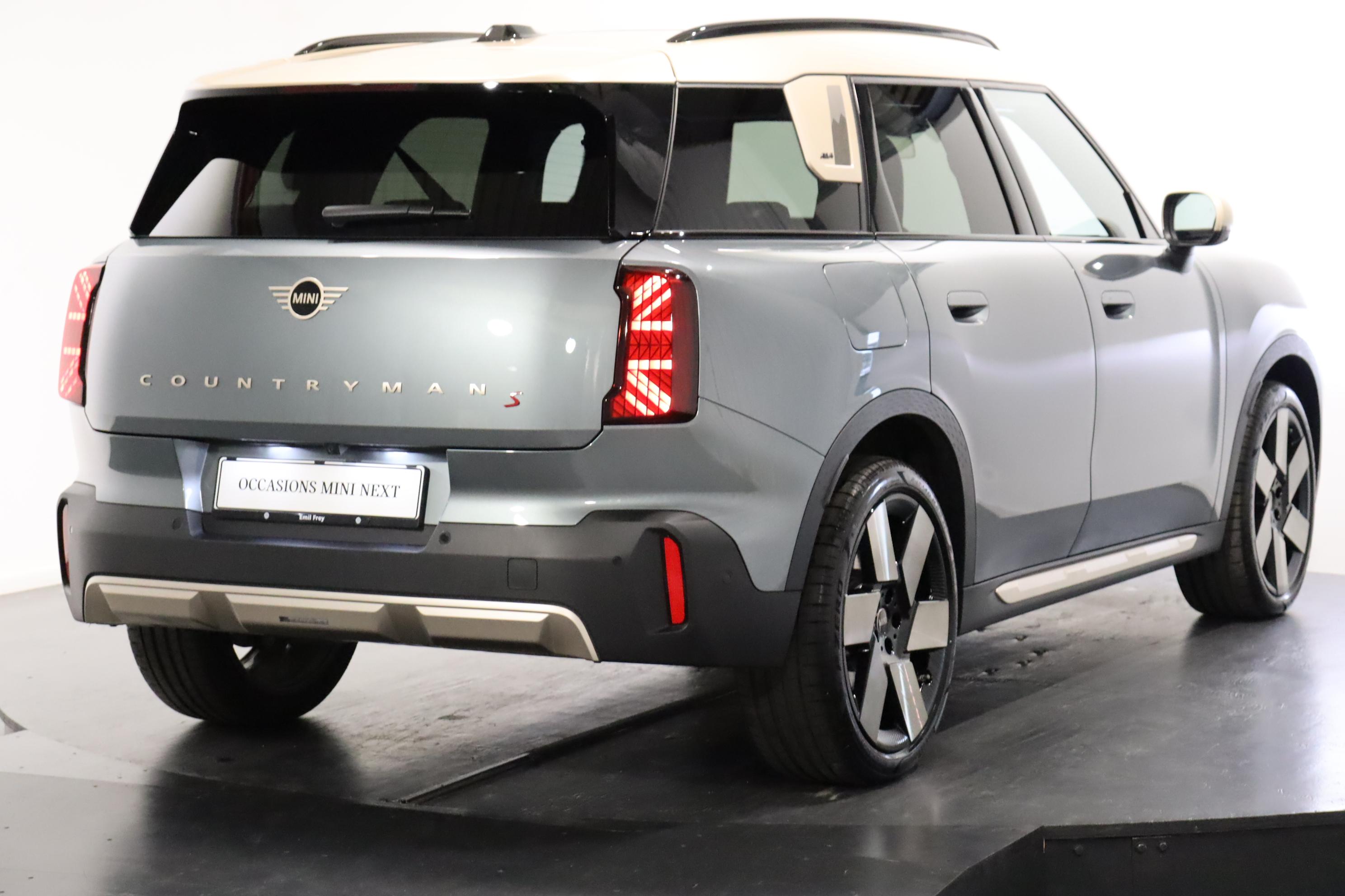 MINI Countryman U25 2.0i S ALL4_3