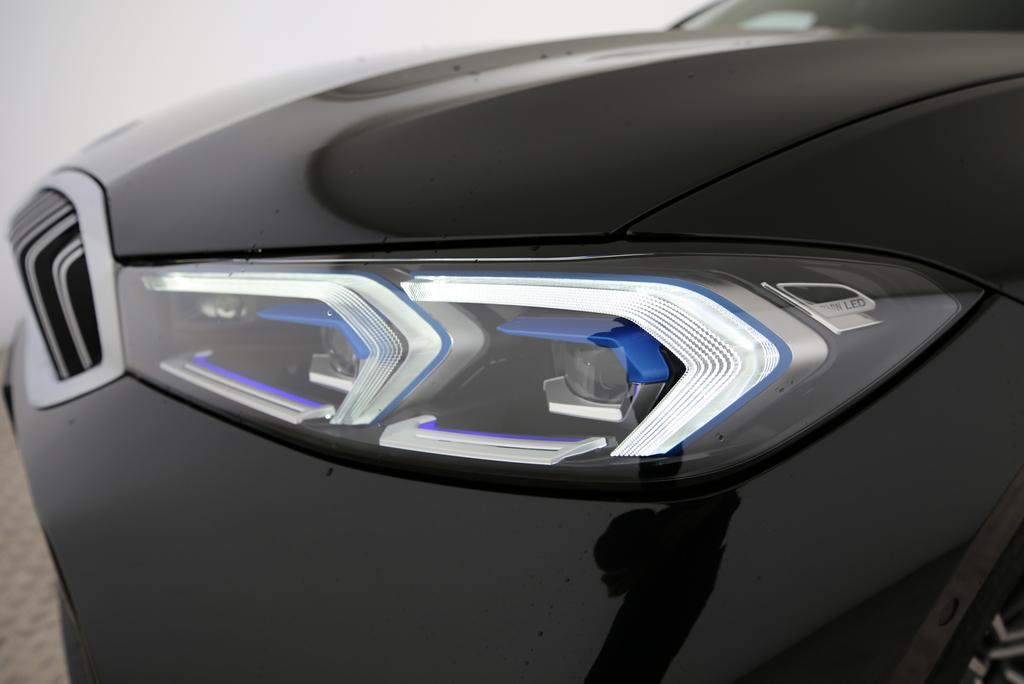 BMW 330e xDrive SAG Touring_16
