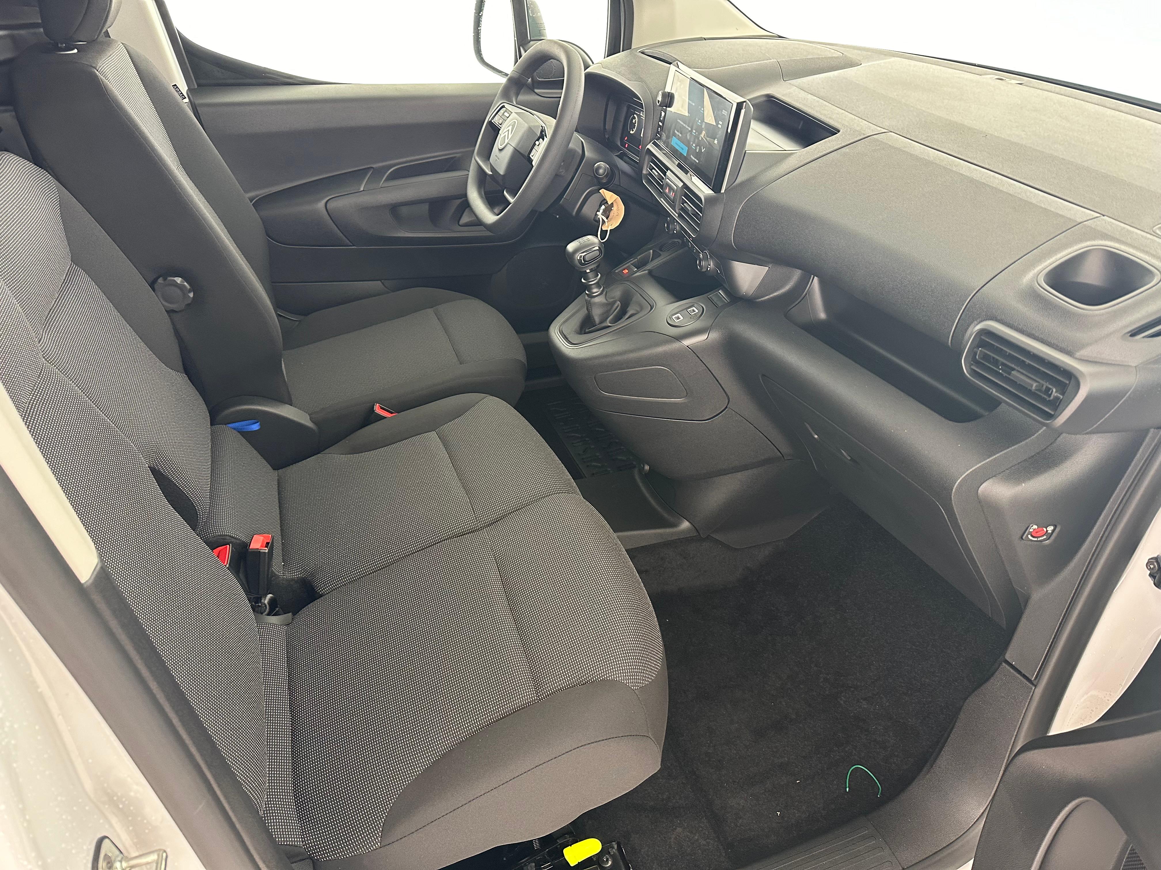 Citroën M 1.5 BlueHDi 100 S/S_4