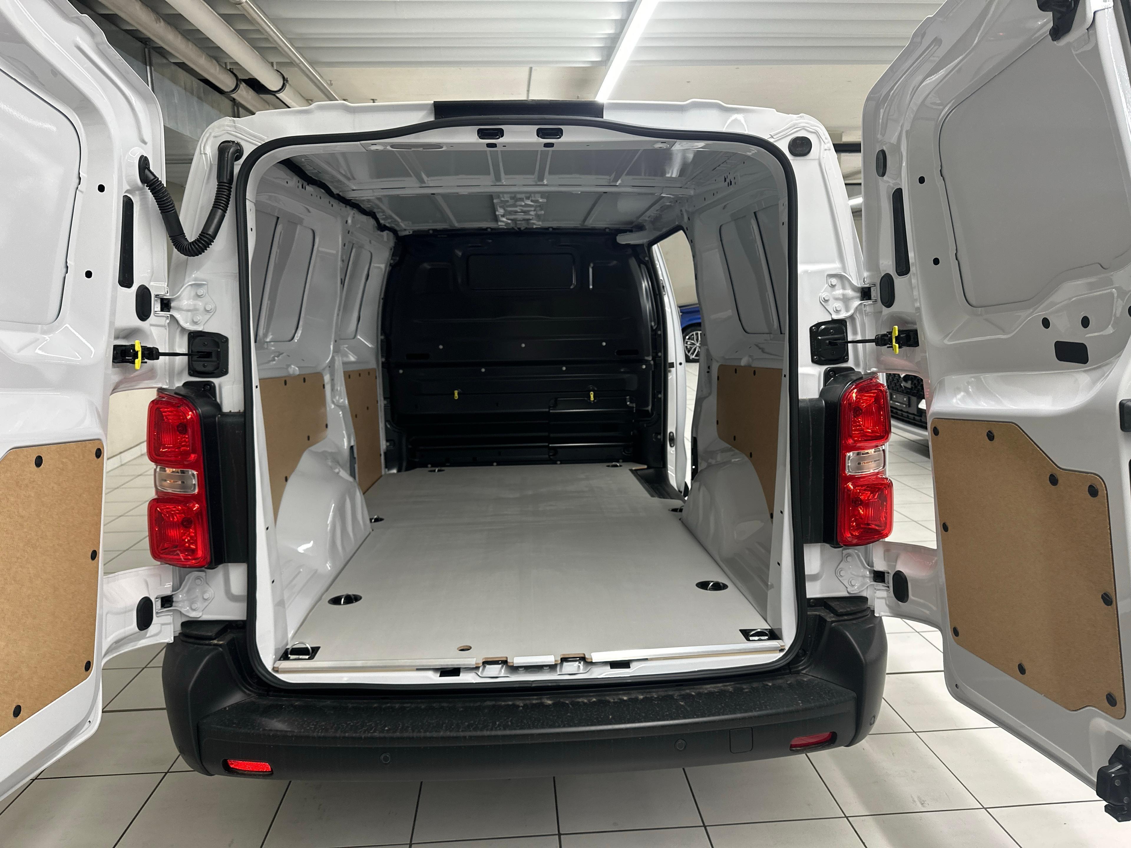 Fiat Kaw. L3 2.2 BlueHDI 150 Easy Pro_37