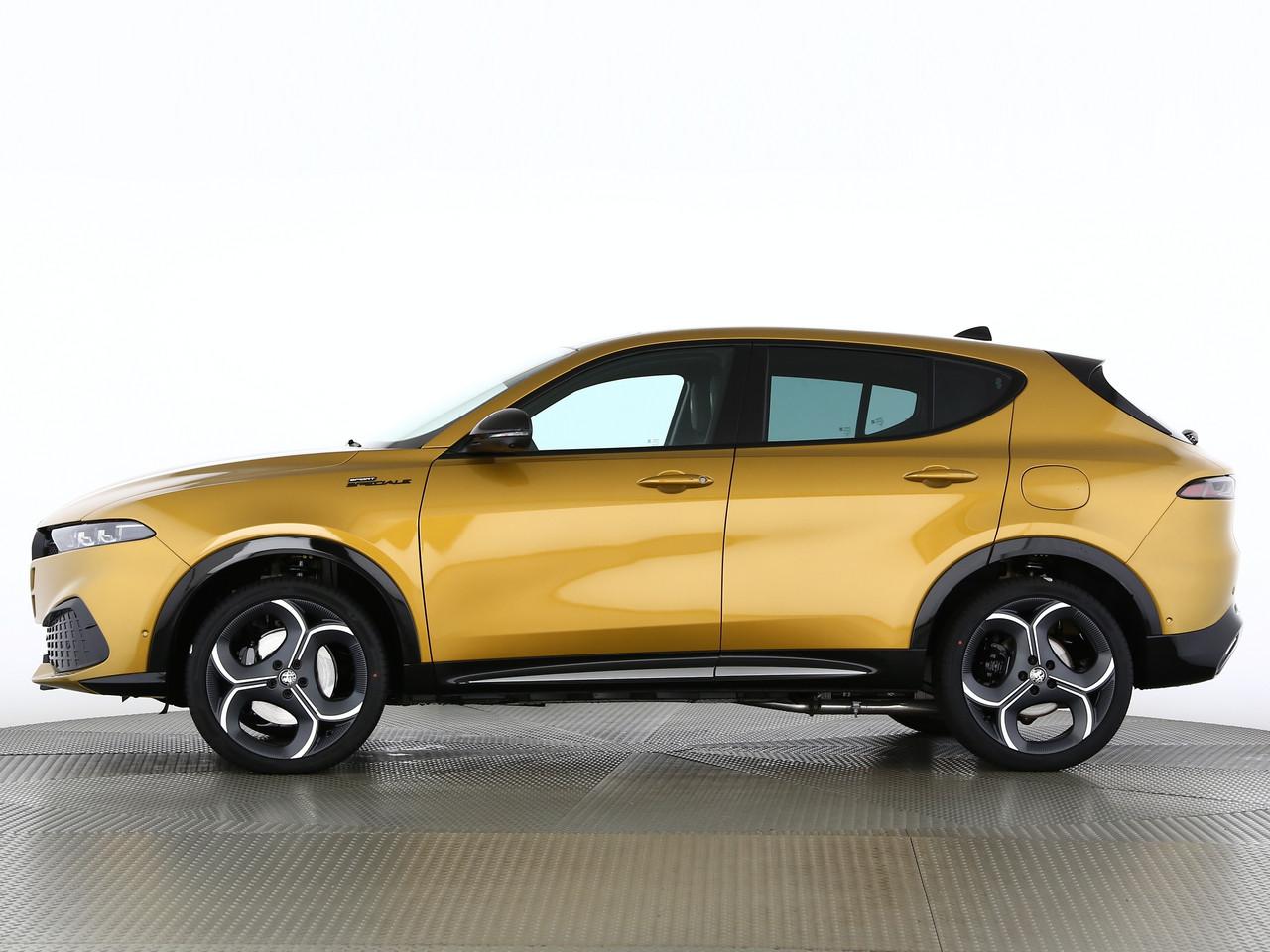 Alfa Romeo Tonale 1.3 Plug-in Hybrid Sport Speciale Launch Q4_2