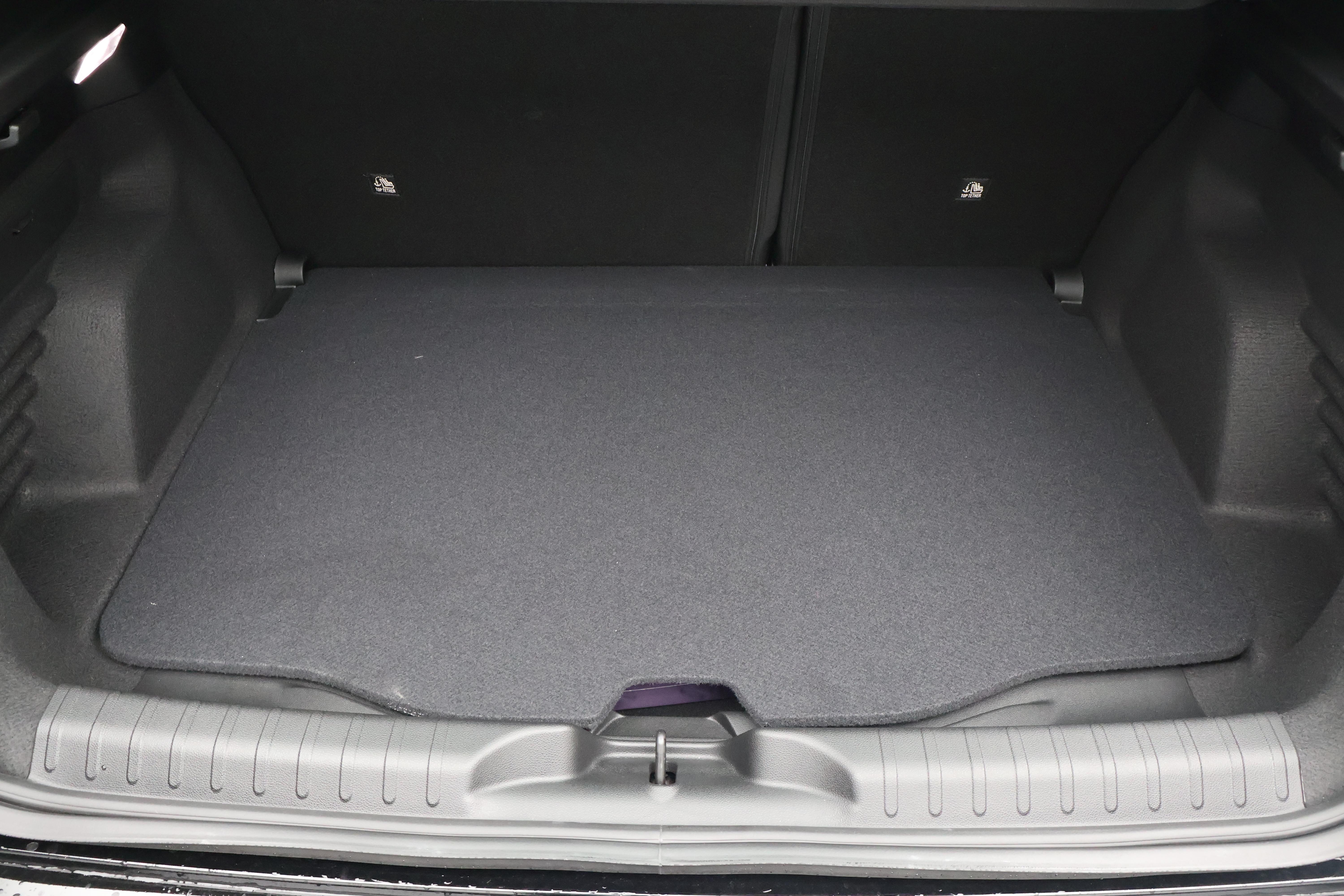 Fiat 600 1.2 Hybrid Icon Swiss Edition_11