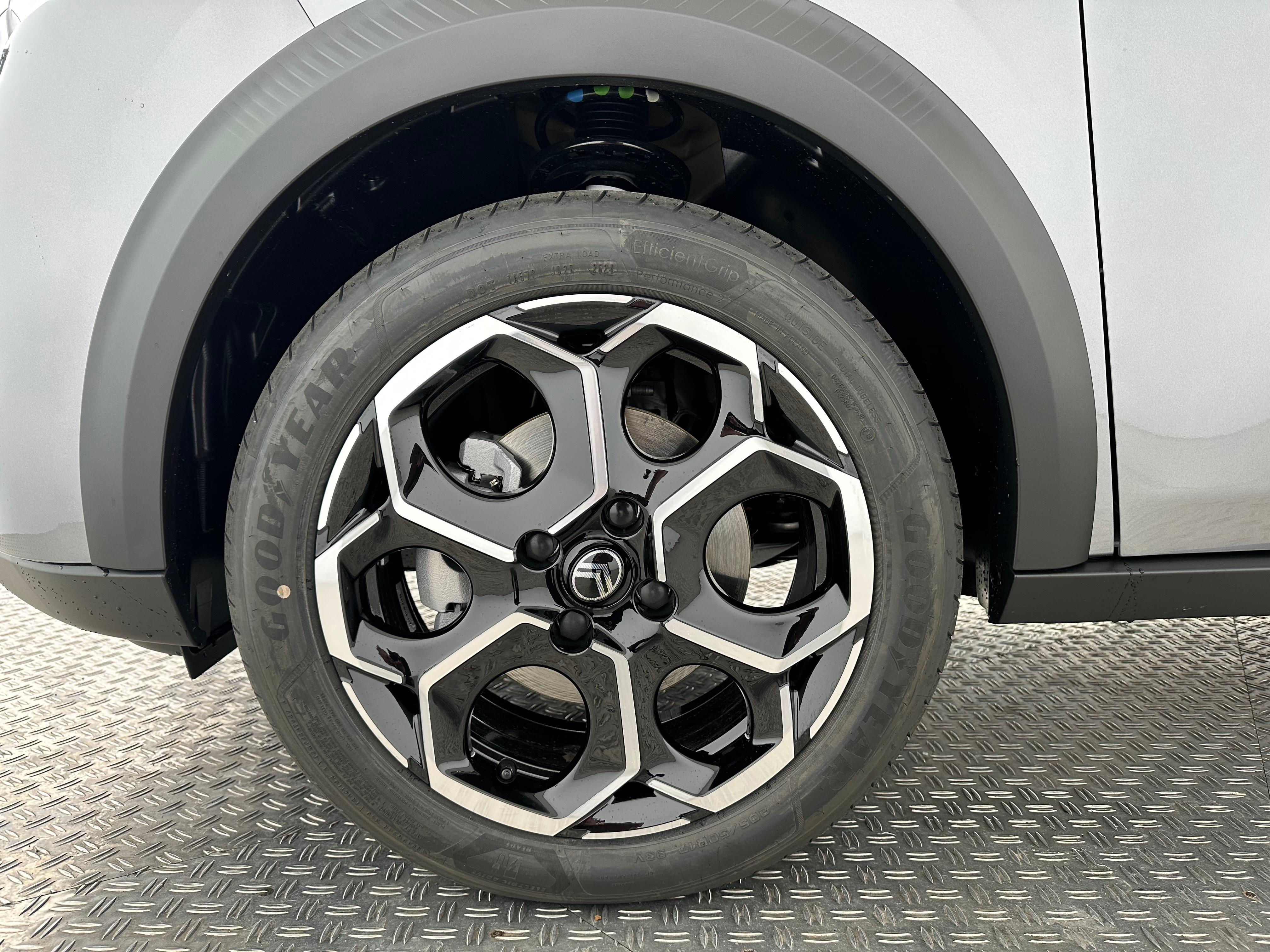 Citroën 1.2 Hybrid Max_8