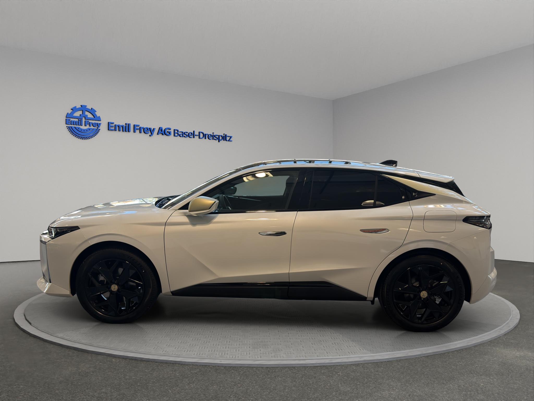 DS No4 1.6 E-Tense Performance Line_3