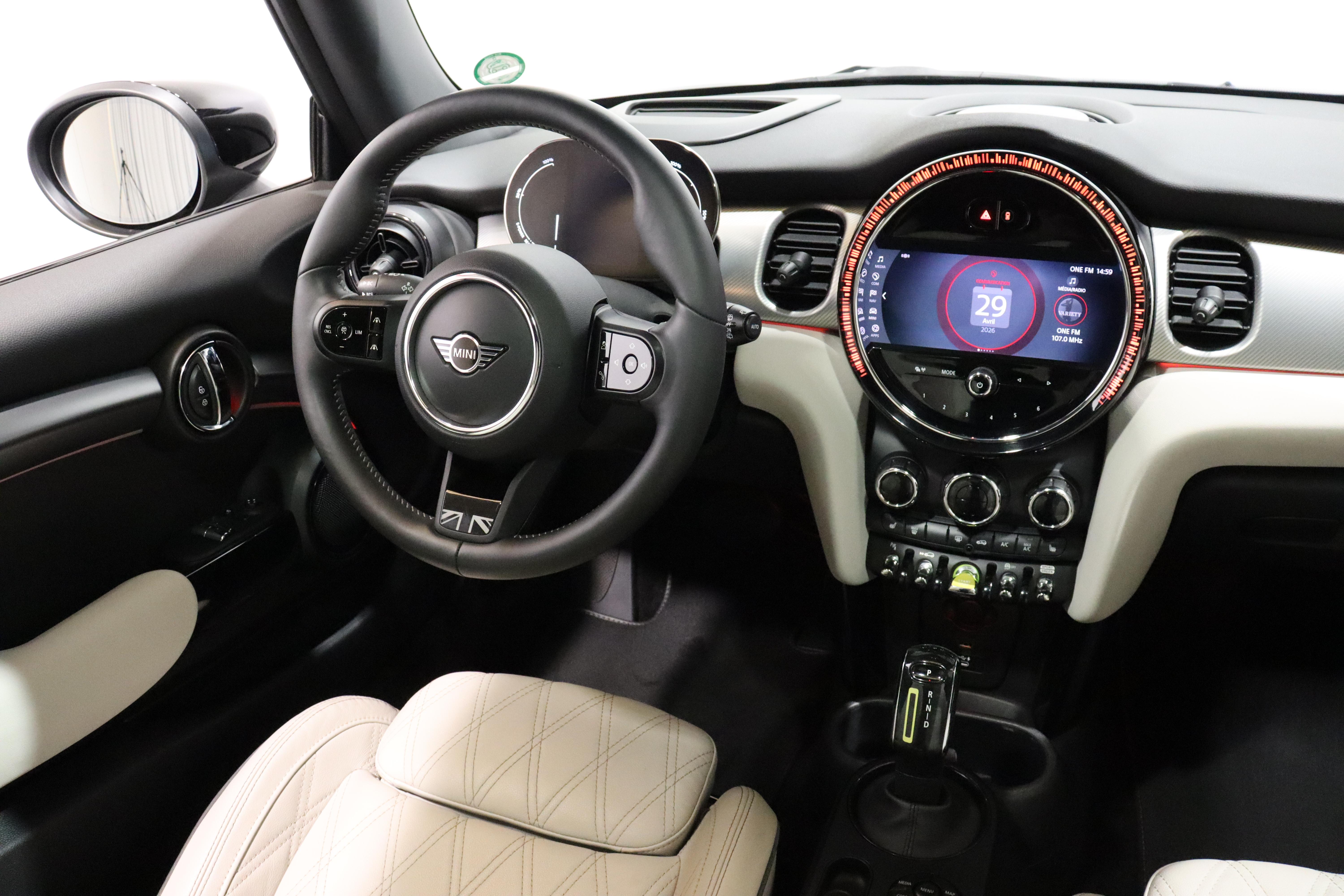 MINI F56 Cooper SE_8