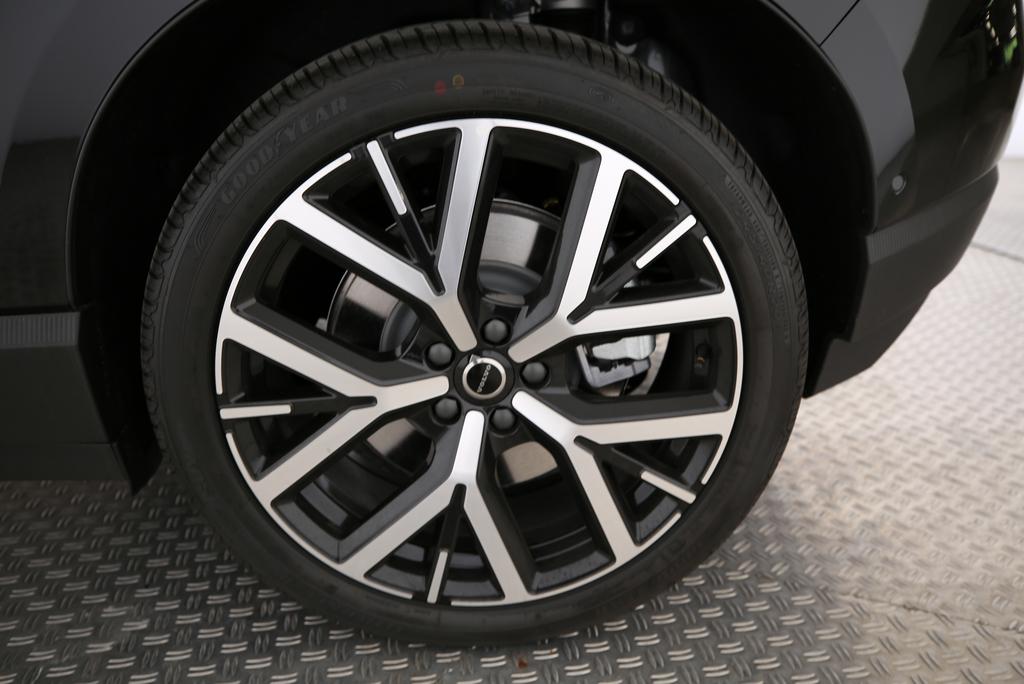 Volvo EX30 E60 Twin Ultra Performance AWD_11