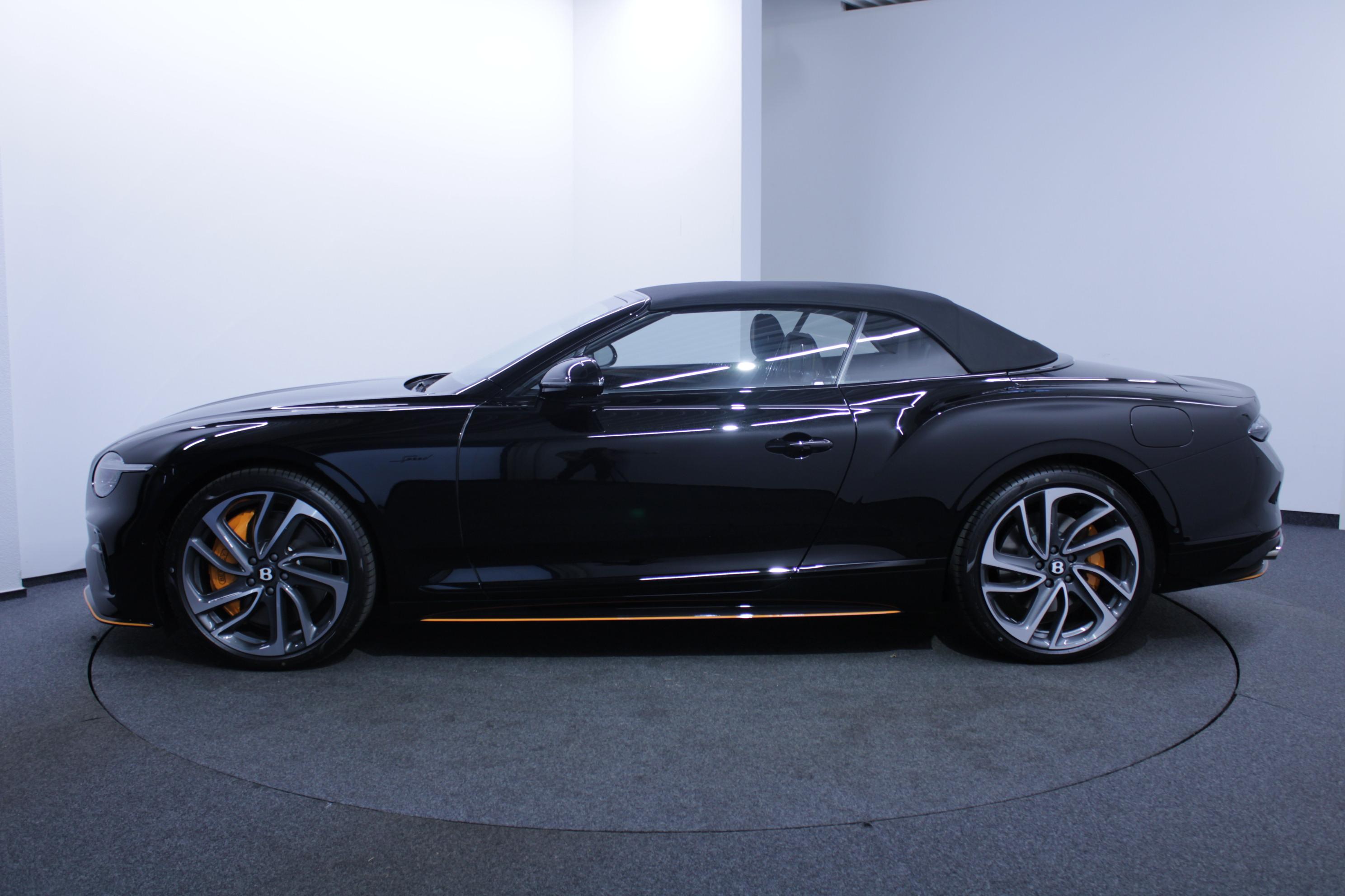 Bentley Continental GTC 4.0 V8 Hybrid Speed_11