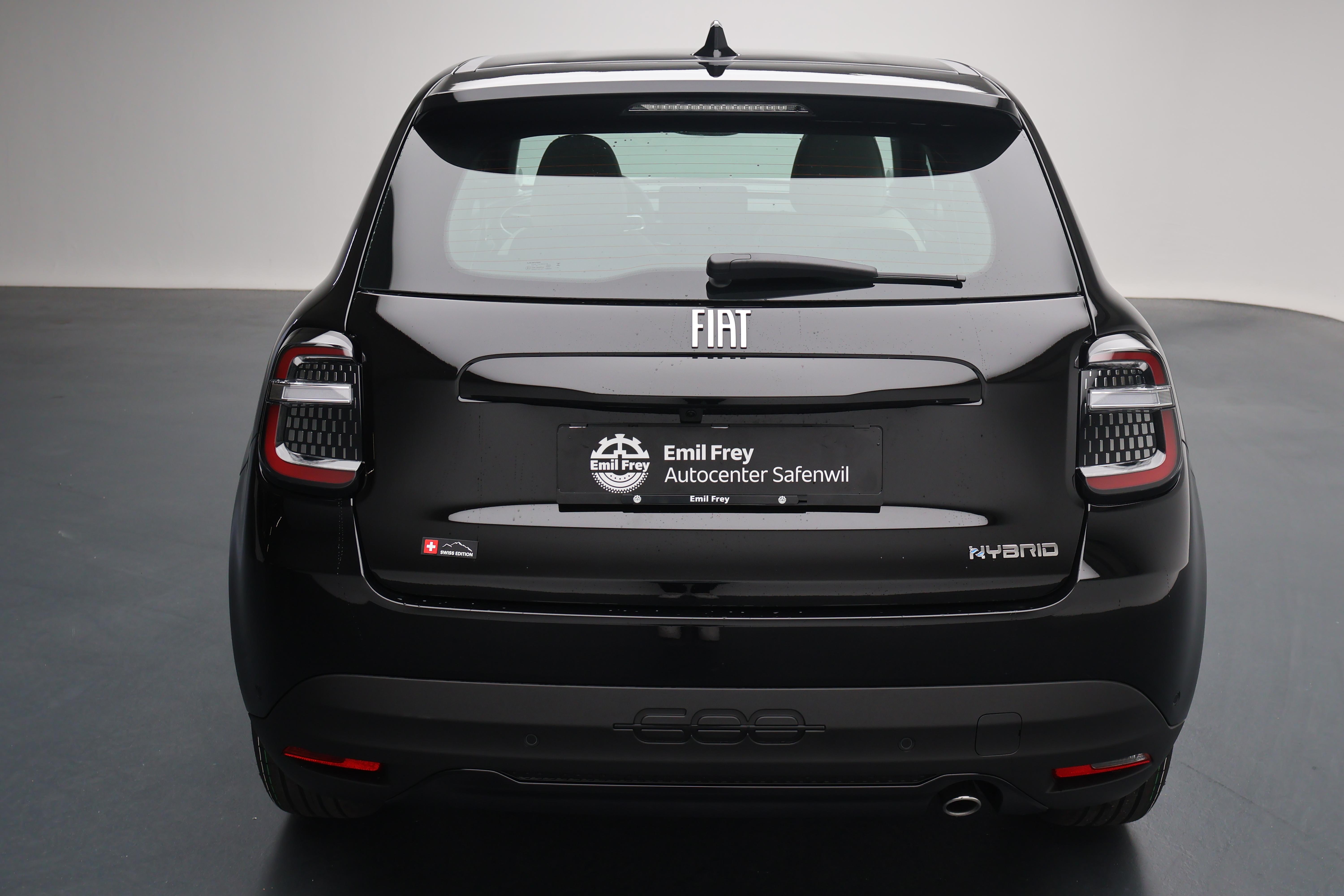 Fiat 600 1.2 Hybrid Icon Swiss Edition_3
