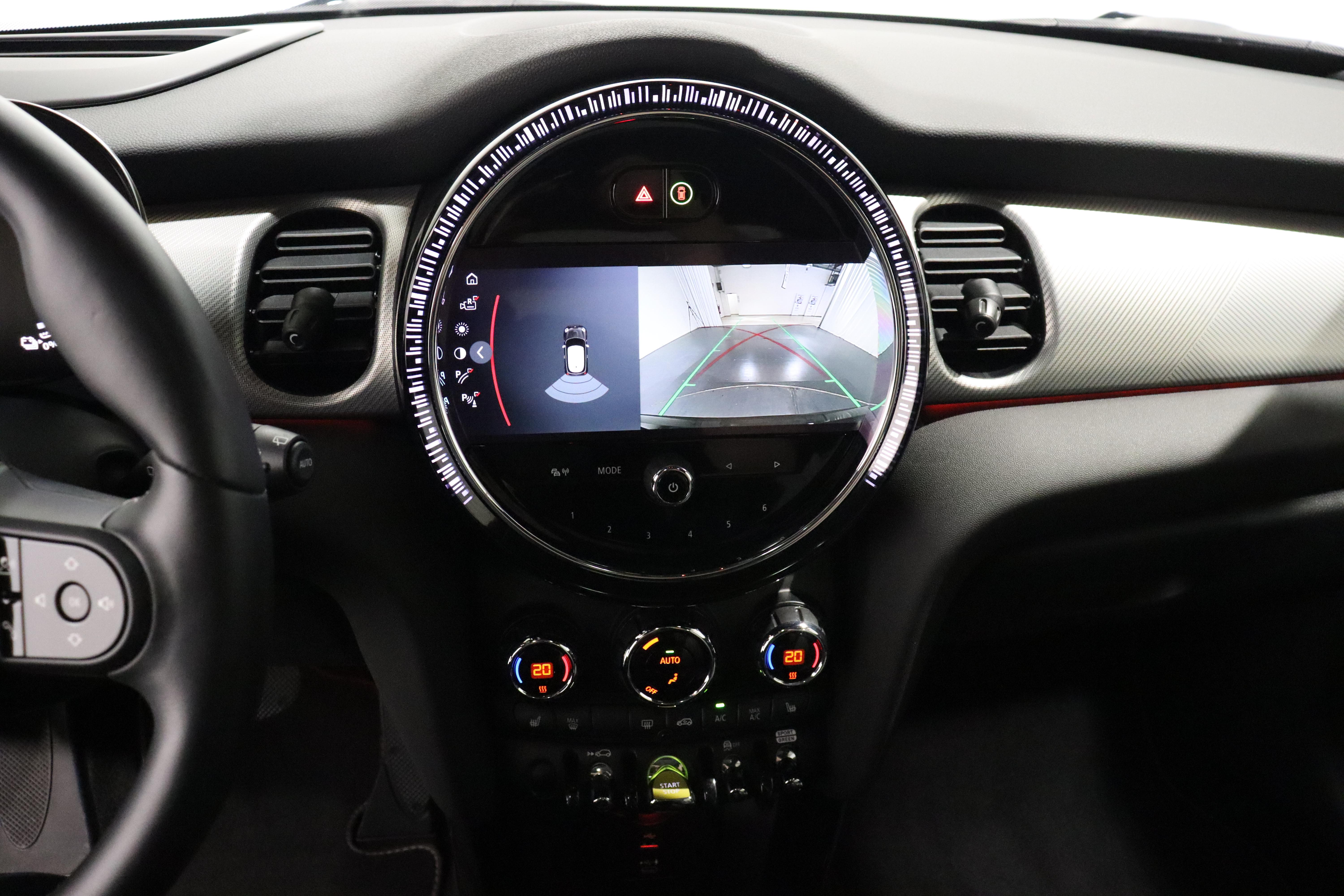 MINI F56 Cooper SE_14