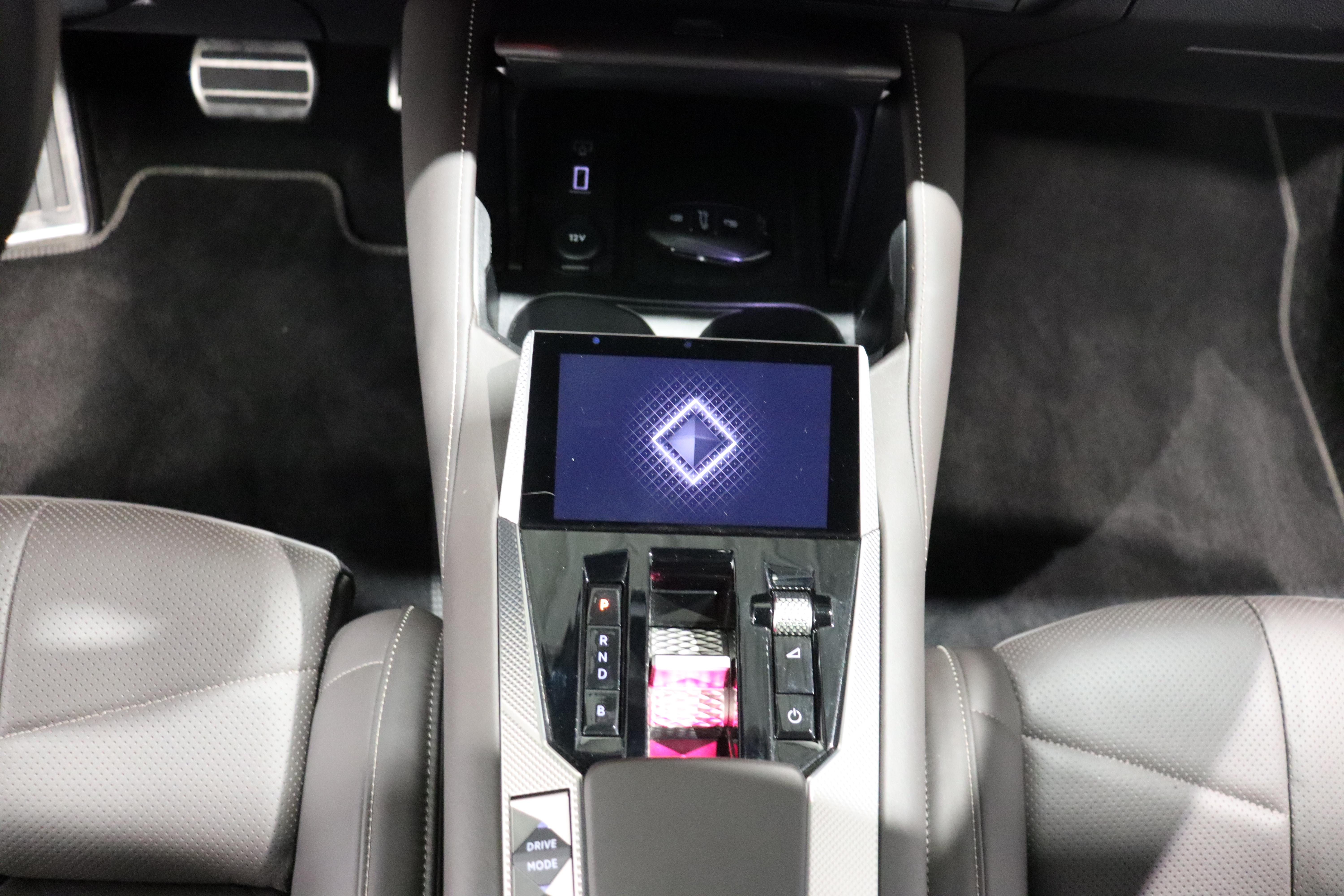 DS 4 1.6 E-Tense Opéra_9