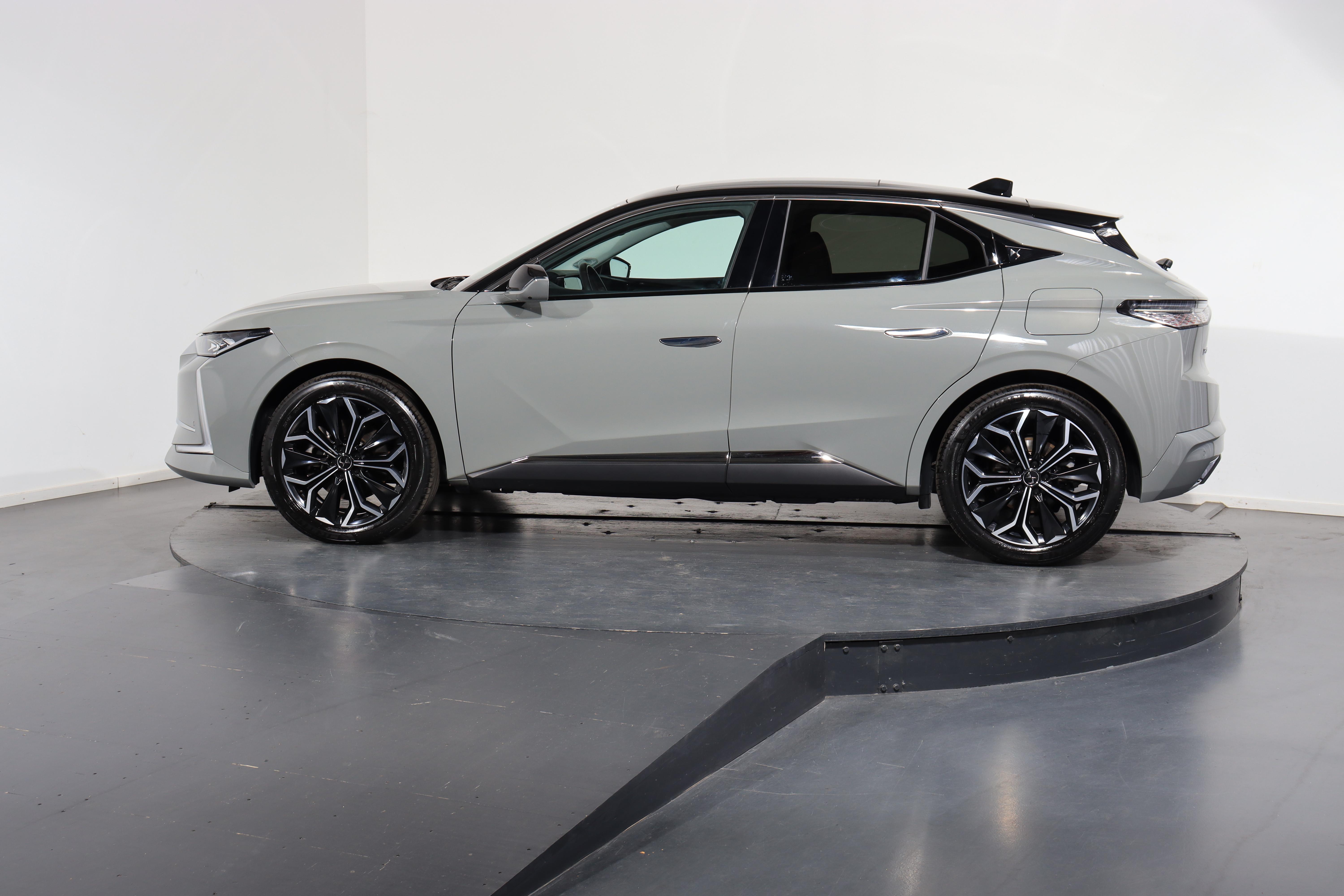 DS 4 1.6 E-Tense Opéra_2