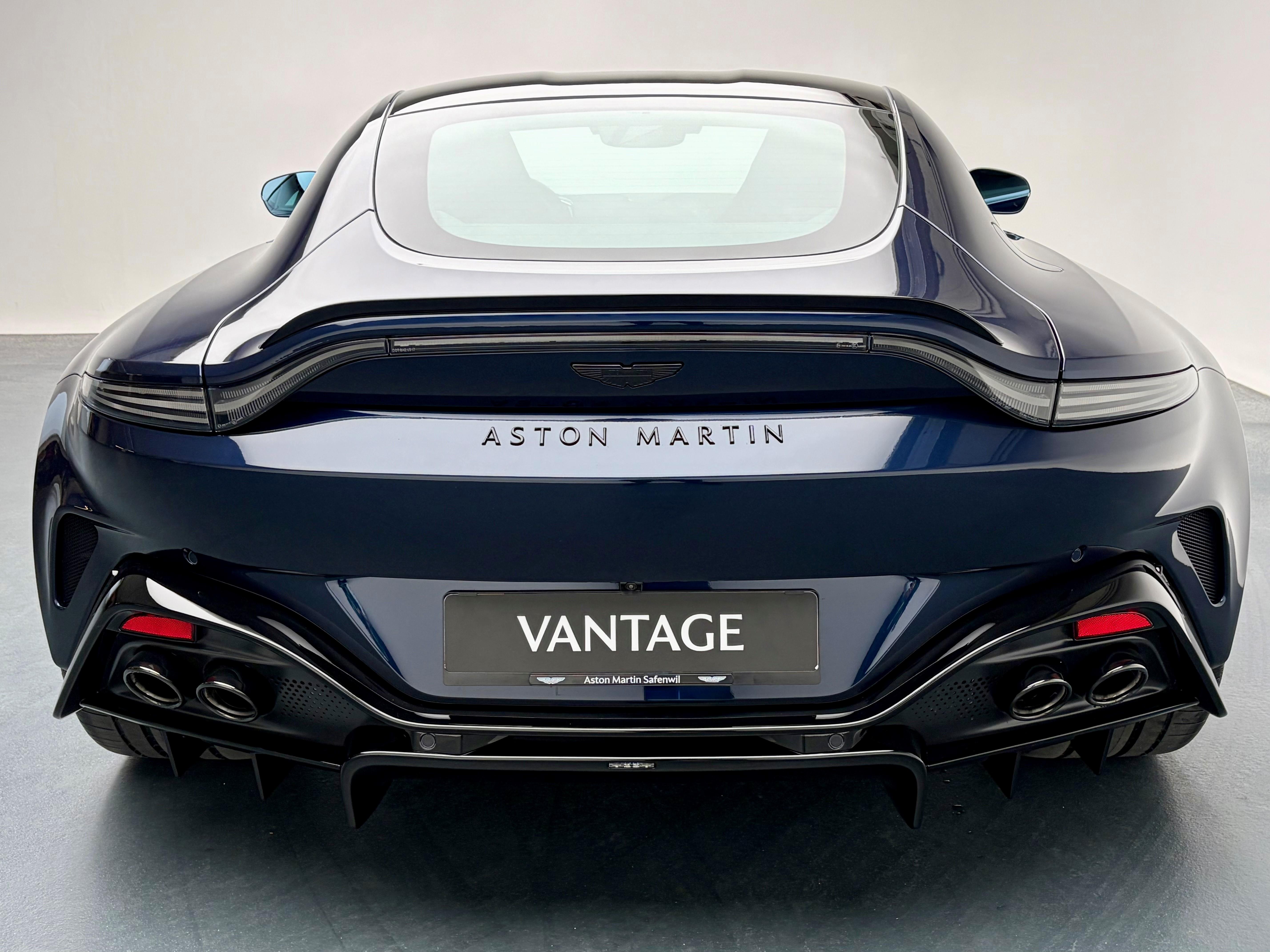 Aston Martin V8 Vantage Coupé 4.0 S V8 Bi-Turbo_25