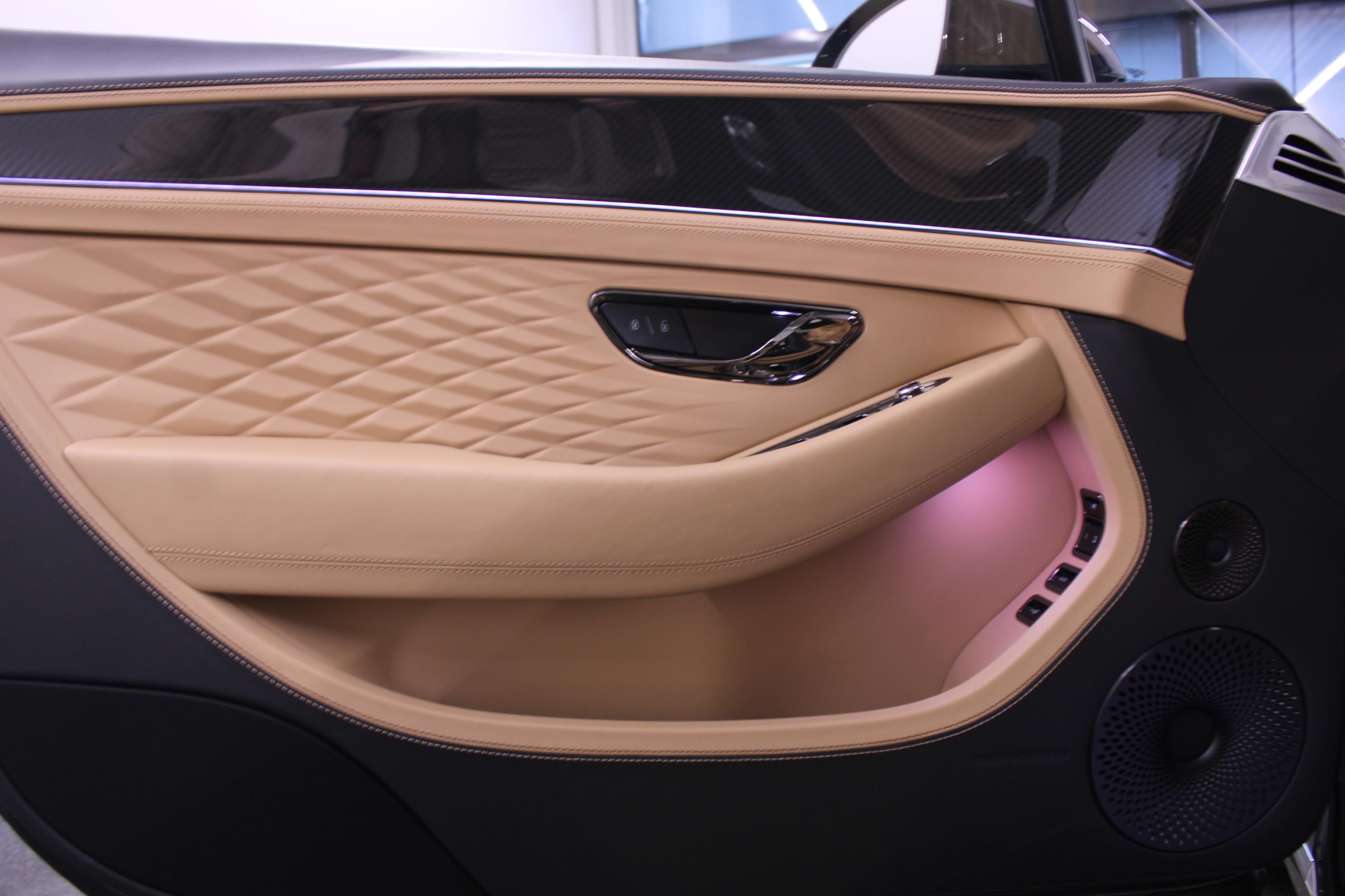 Bentley Continental GT 4.0 V8 Hybrid Azure_12