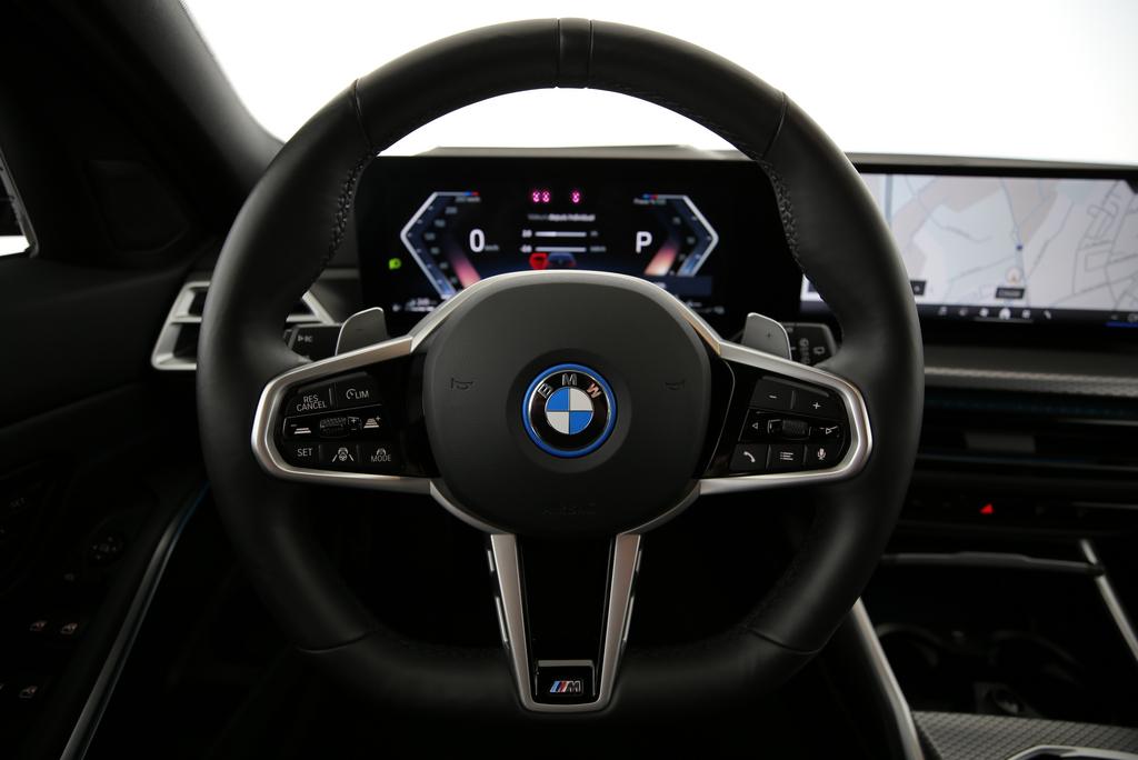 BMW 330e xDrive SAG Touring_6