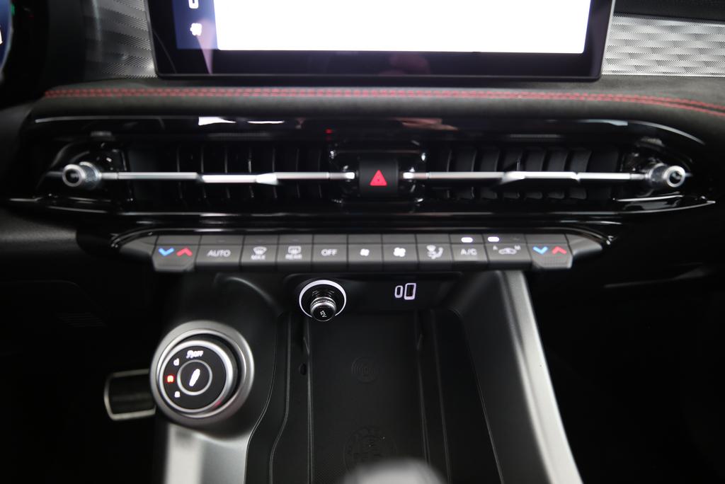 Alfa Romeo Tonale 1.3 Plug-in Hybrid Veloce Q4_9