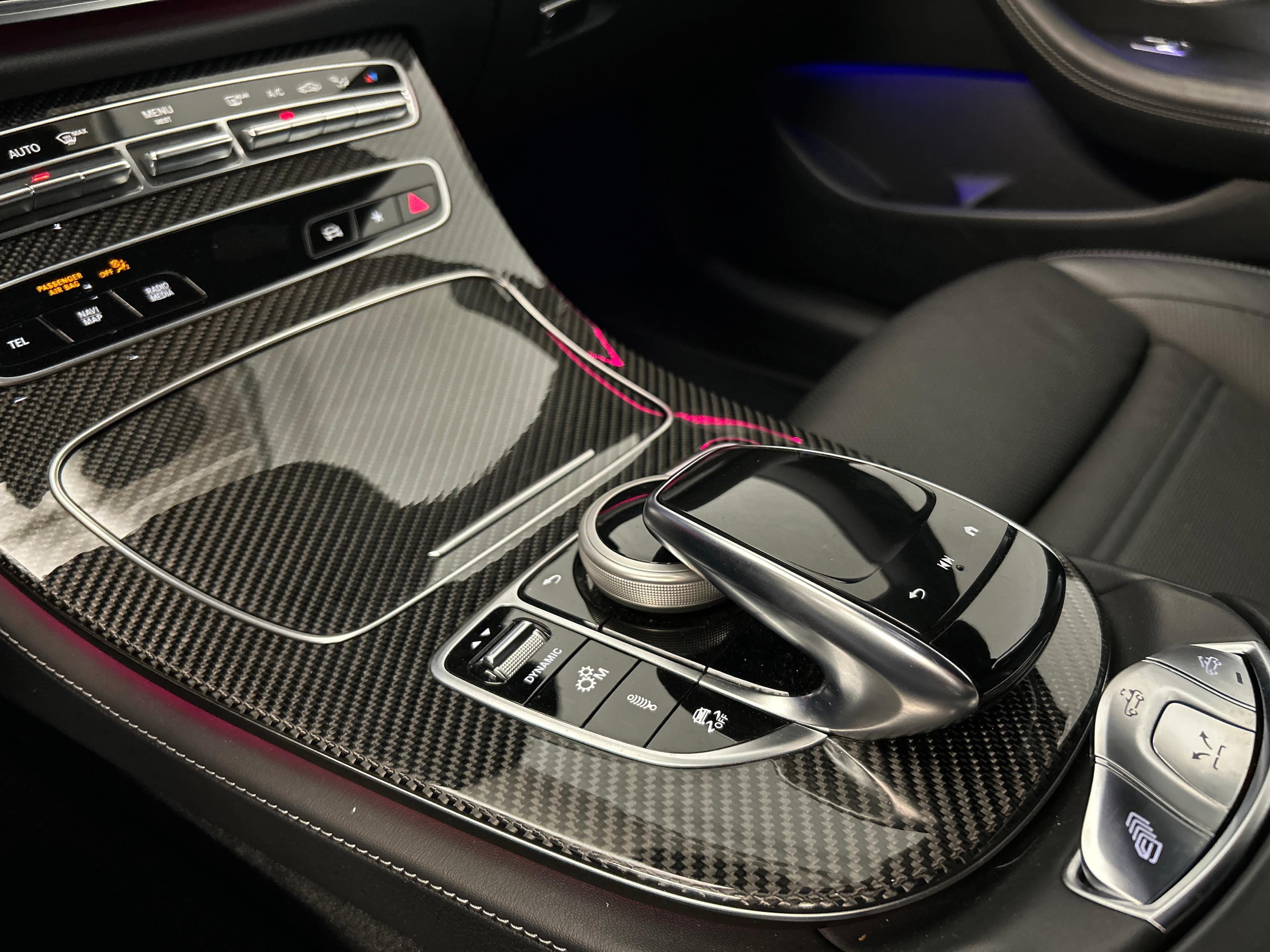 MERCEDES-BENZ E 53 AMG 4matic+ Cabriolet_17