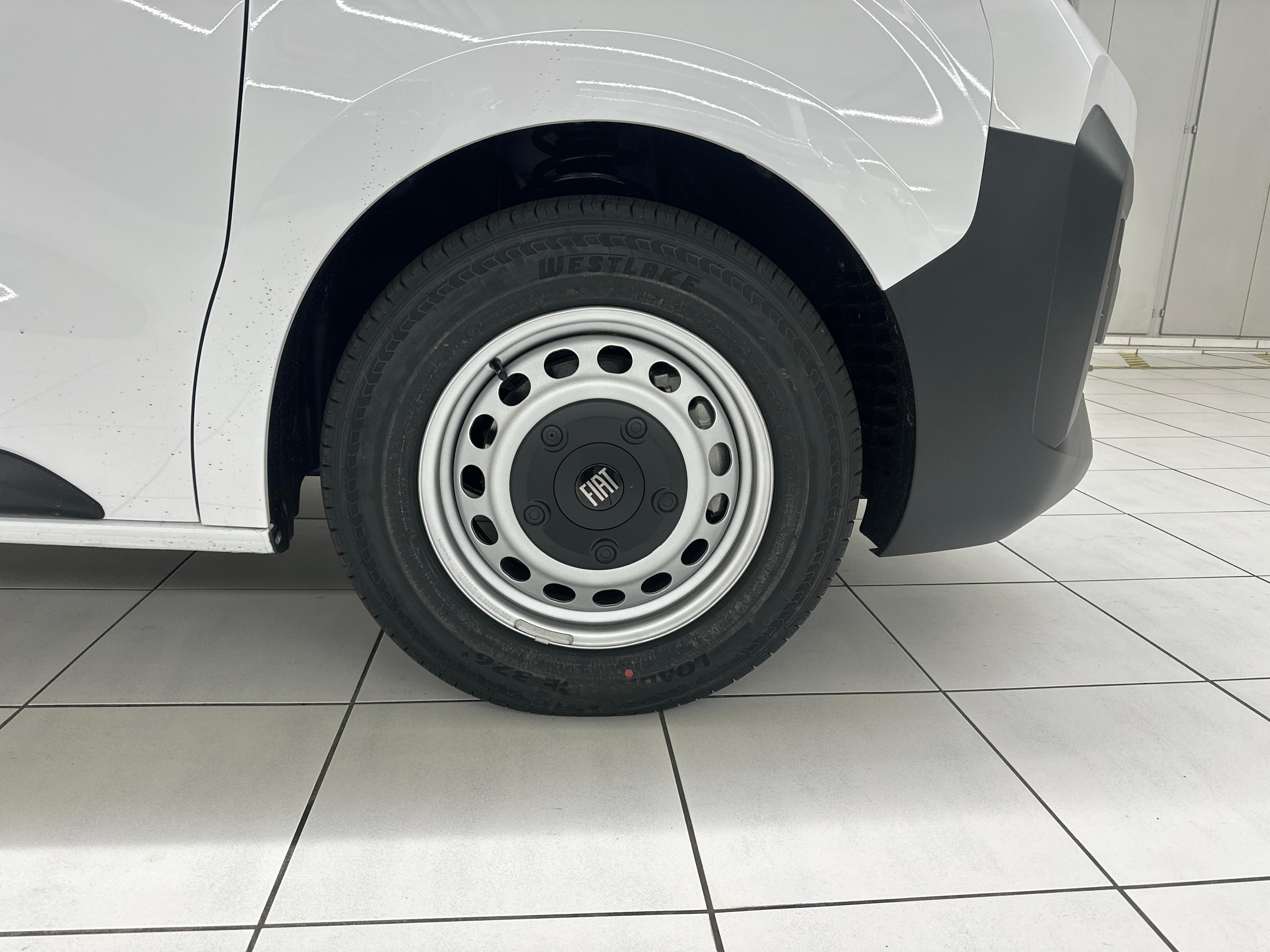 Fiat Kaw. L3 2.2 BlueHDI 150 Easy Pro_45