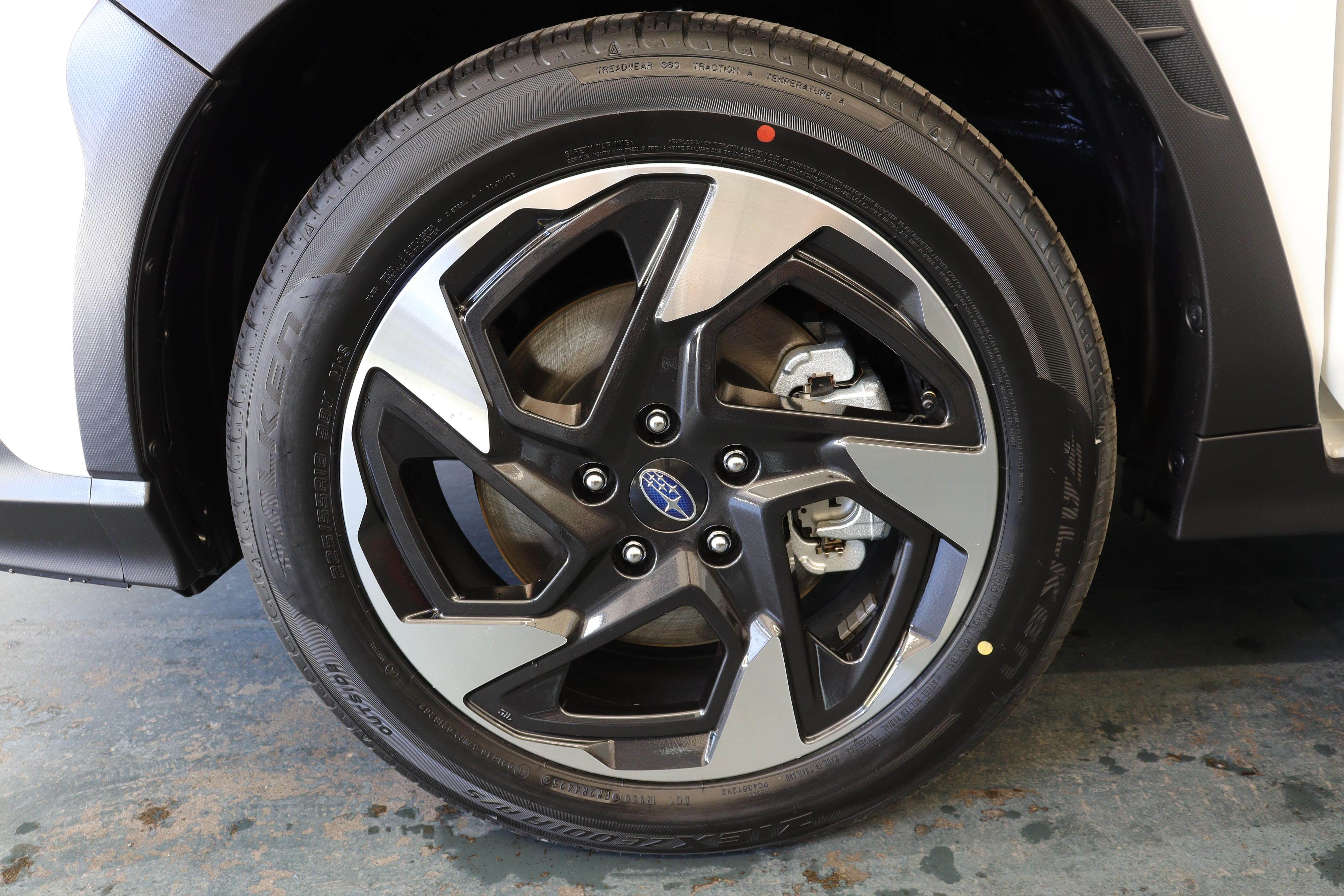 Subaru Crosstrek 2.0i e-Boxer Swiss Plus_4