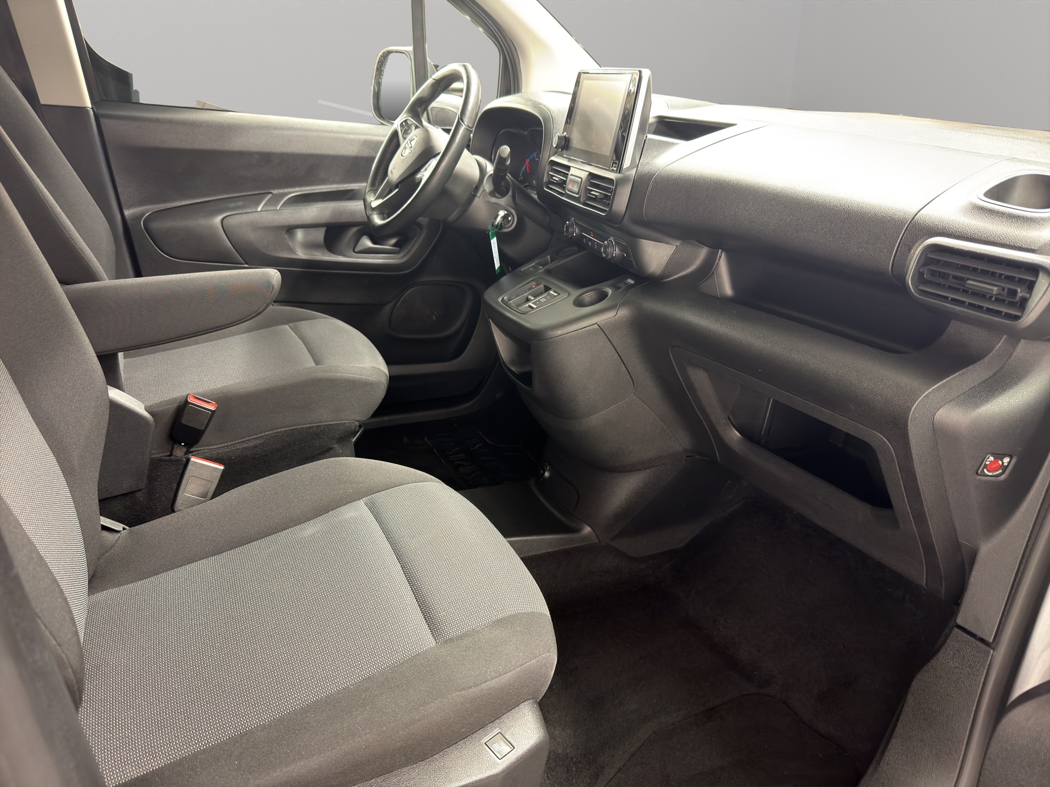 Opel Combo-e Cargo 2.4 t Enjoy_9