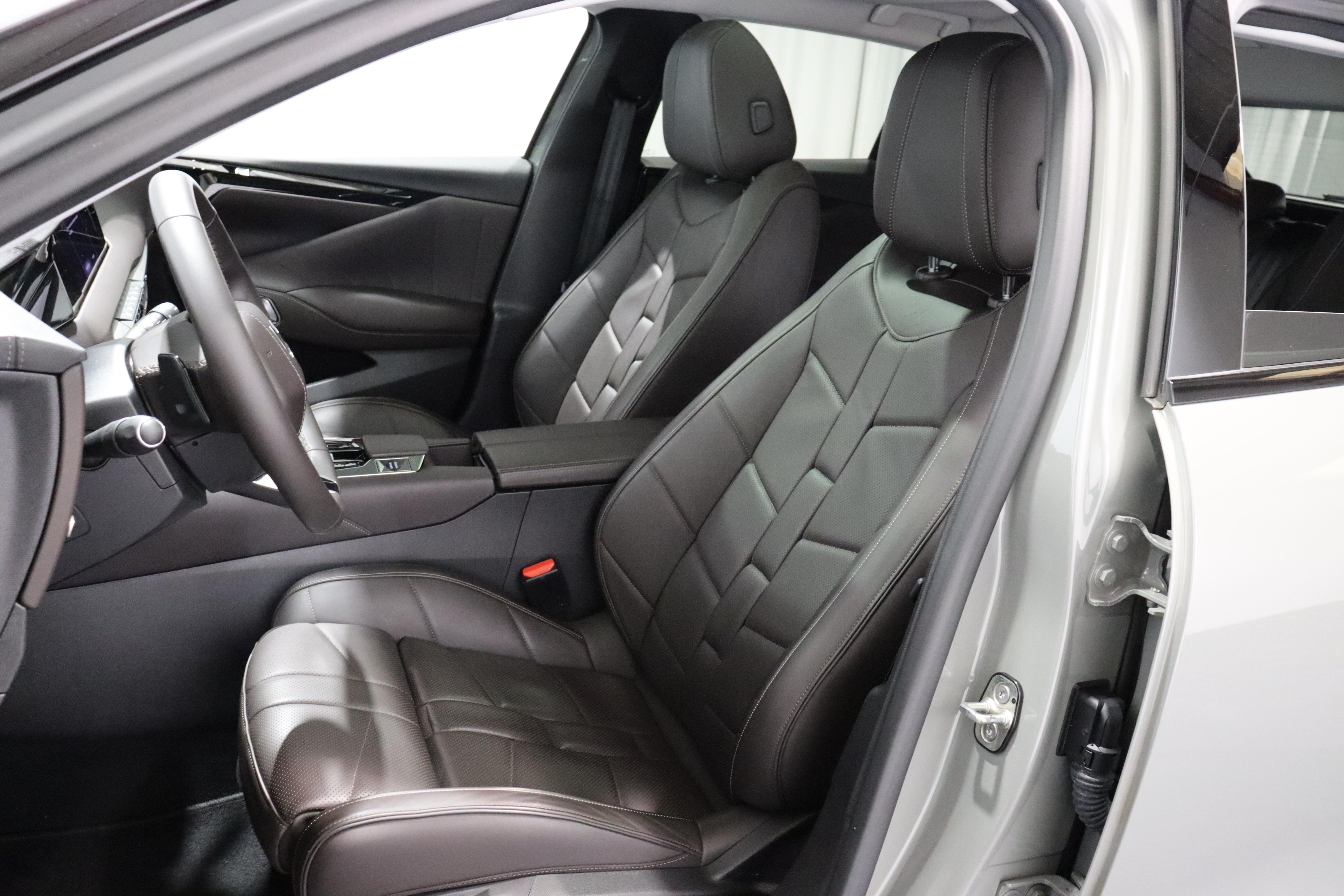 DS 4 1.6 E-Tense La Première_4