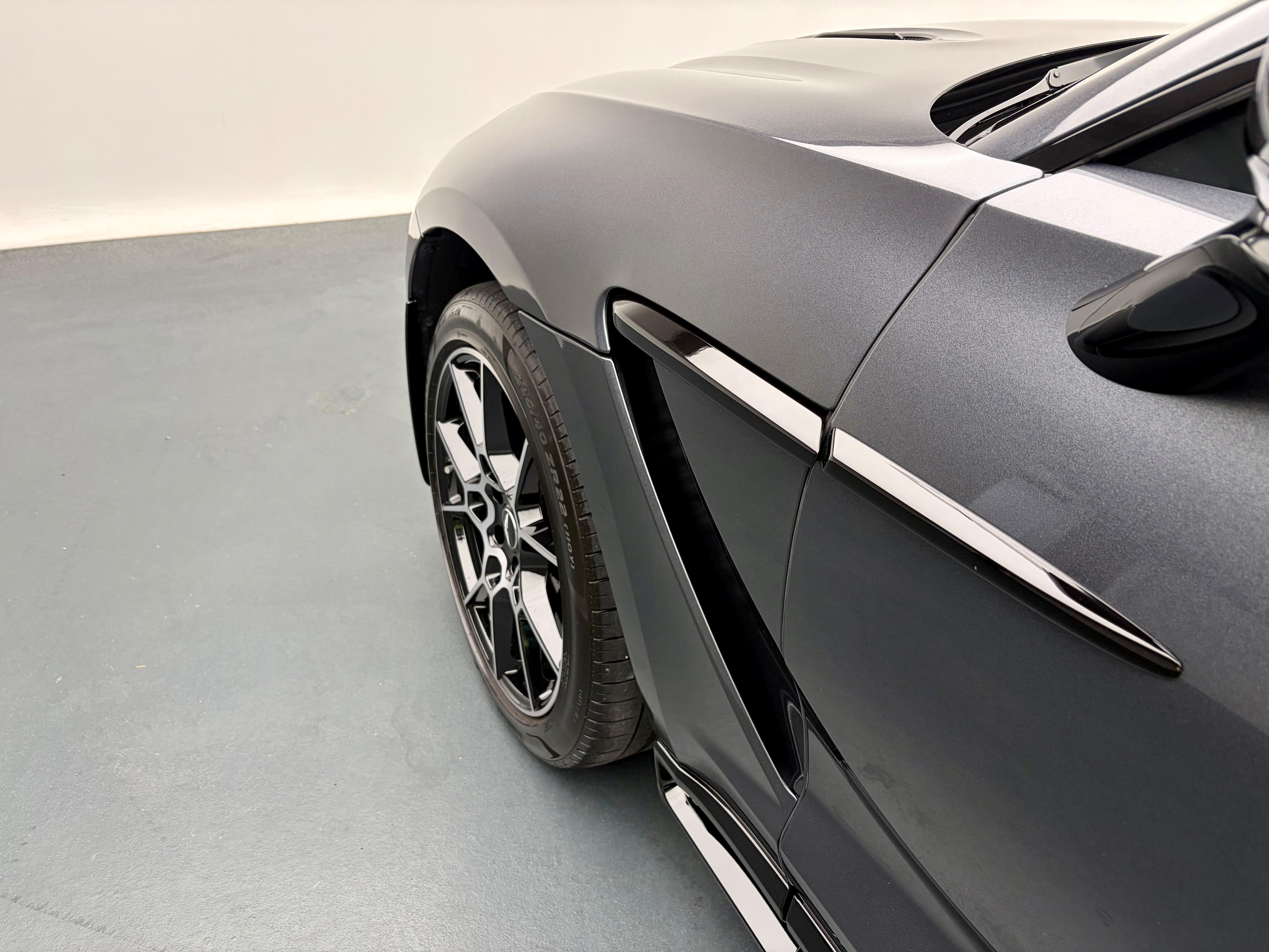 Aston Martin DBX 707 4.0 V8 Bi-Turbo_15