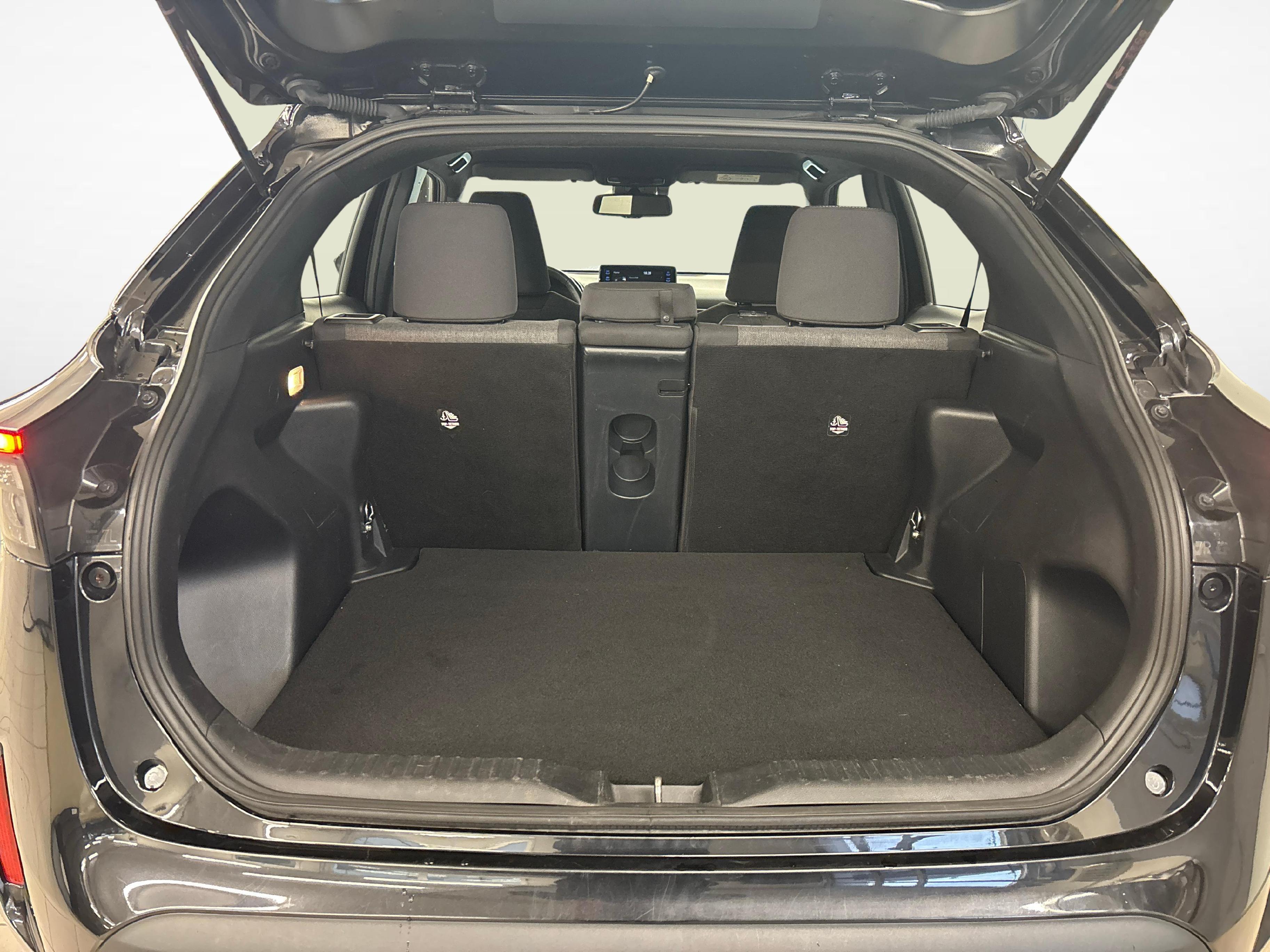 Toyota Yaris Cross 1.5 VVT-i HSD Trend AWD-i_18