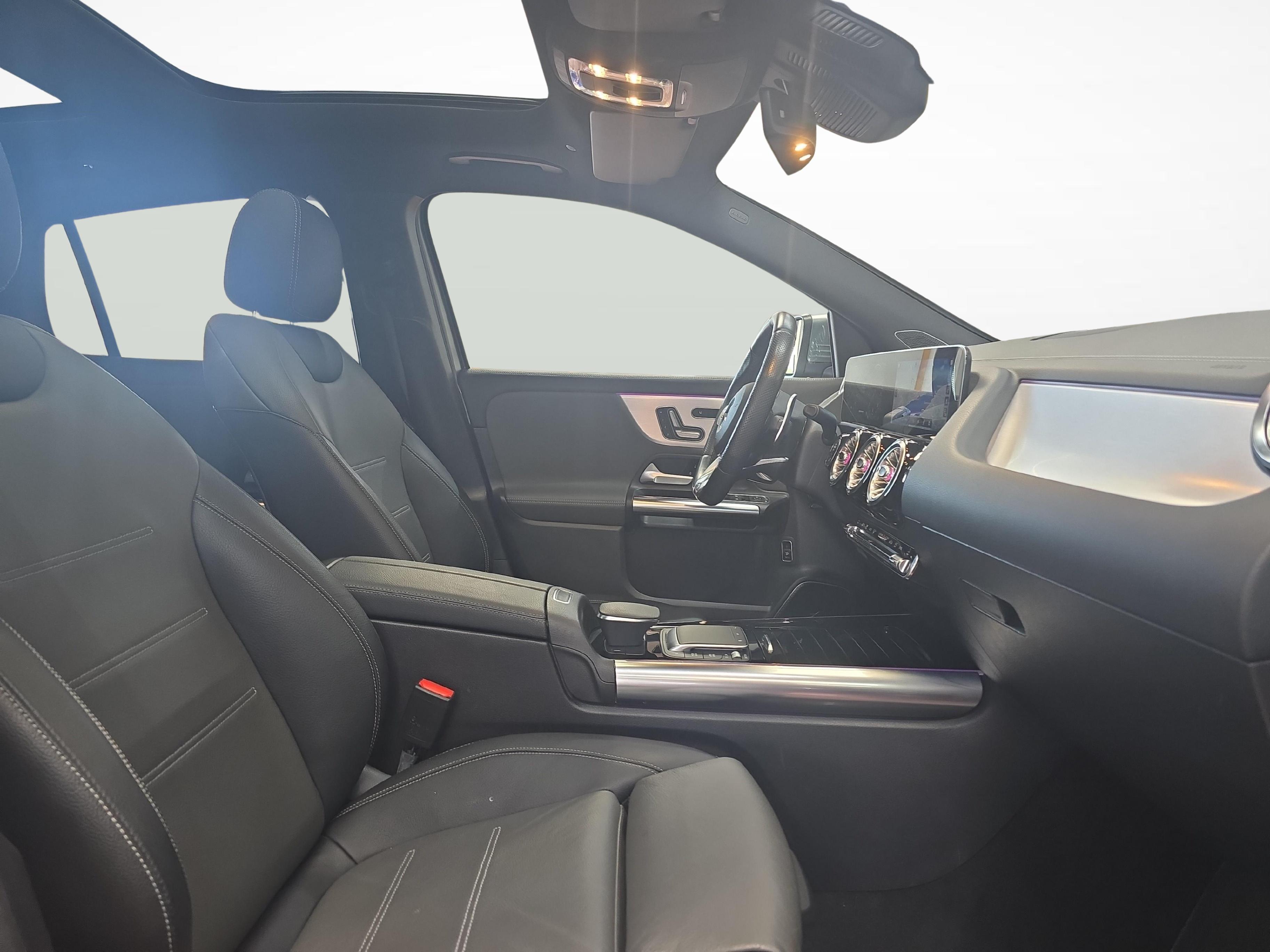 MERCEDES-BENZ GLA 35 AMG 4MATIC_7