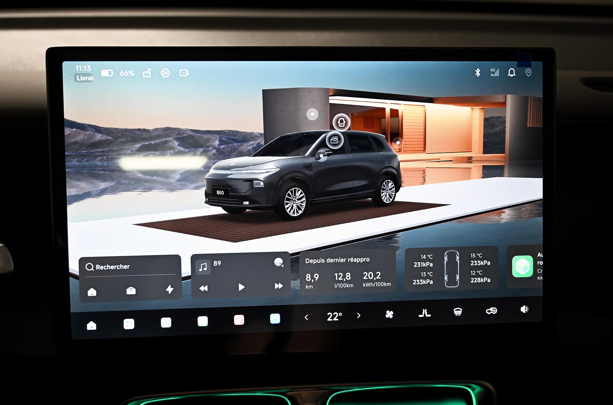 LEAPMOTOR B10 1.5 Hybrid EV_14