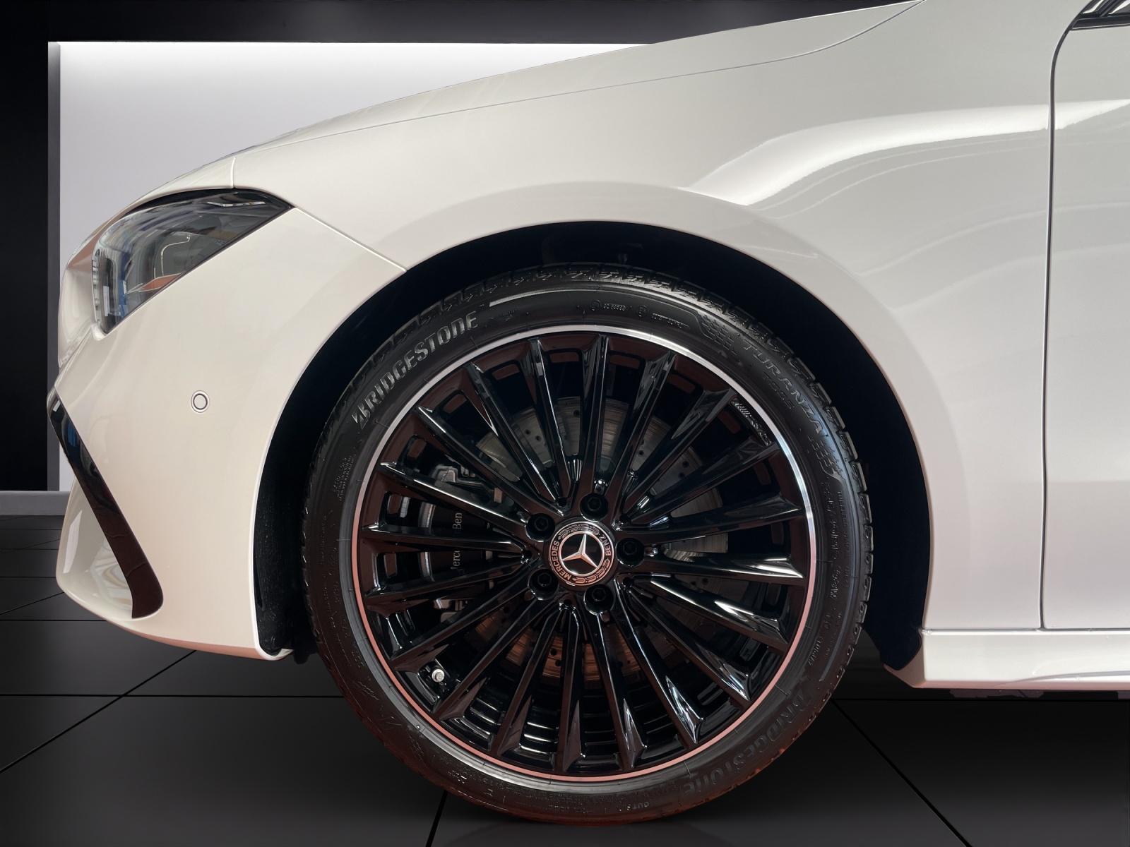 MERCEDES-BENZ CLA 200 AMG Line_10