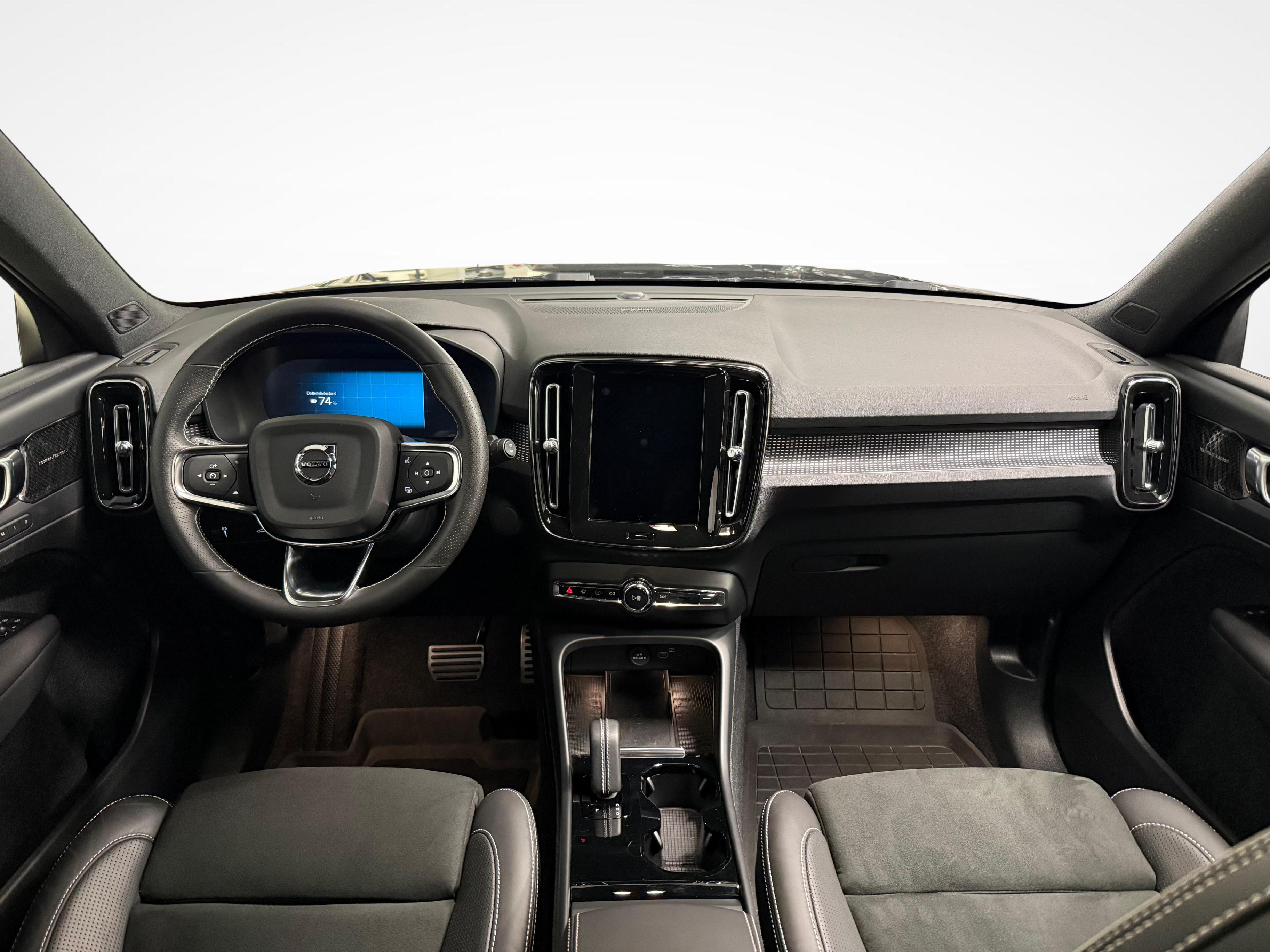 Volvo XC40 P8 Twin R-Design AWD_9