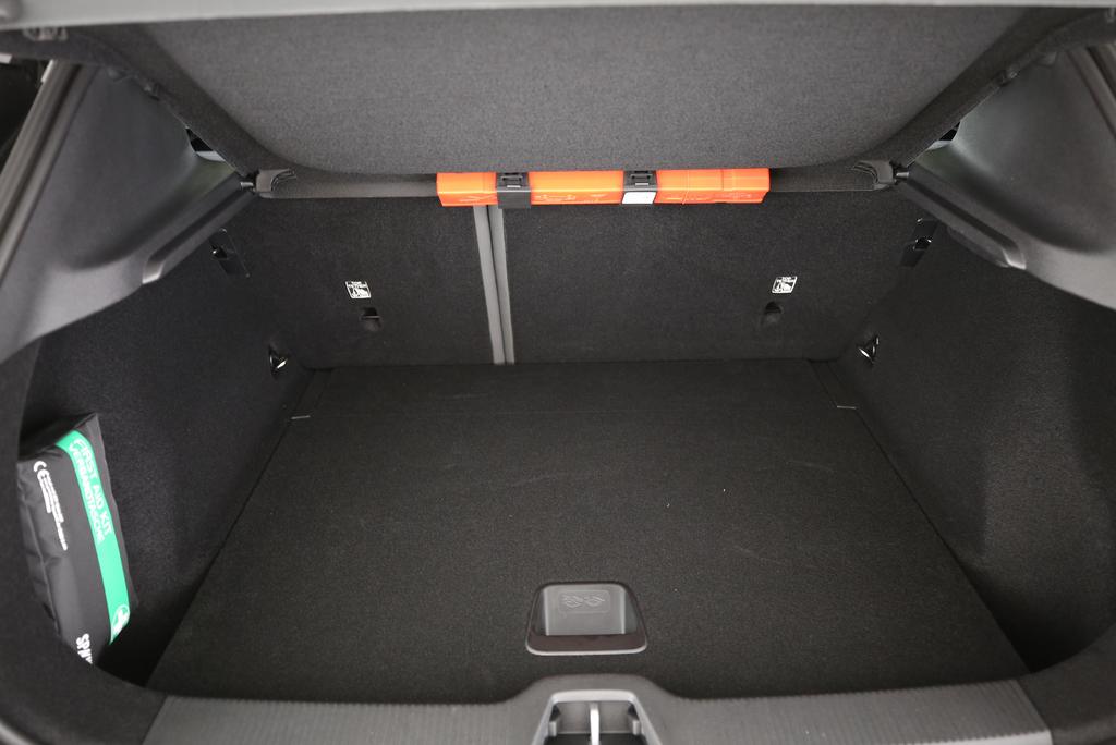 Volvo EX30 E60 Twin Ultra Performance AWD_12
