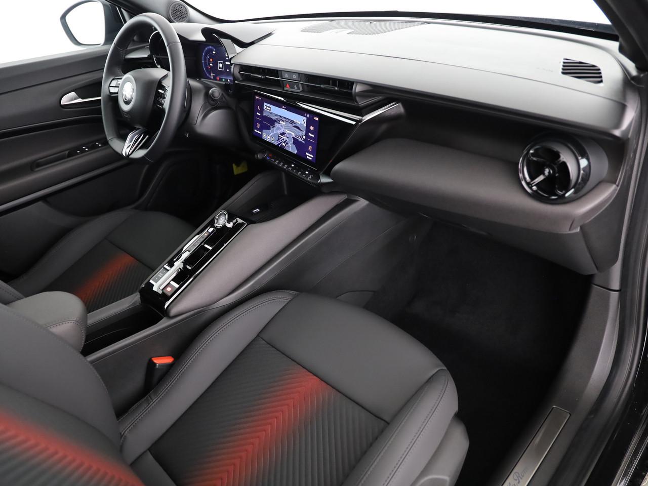 Alfa Romeo Junior 1.2 Ibrida Q4_17