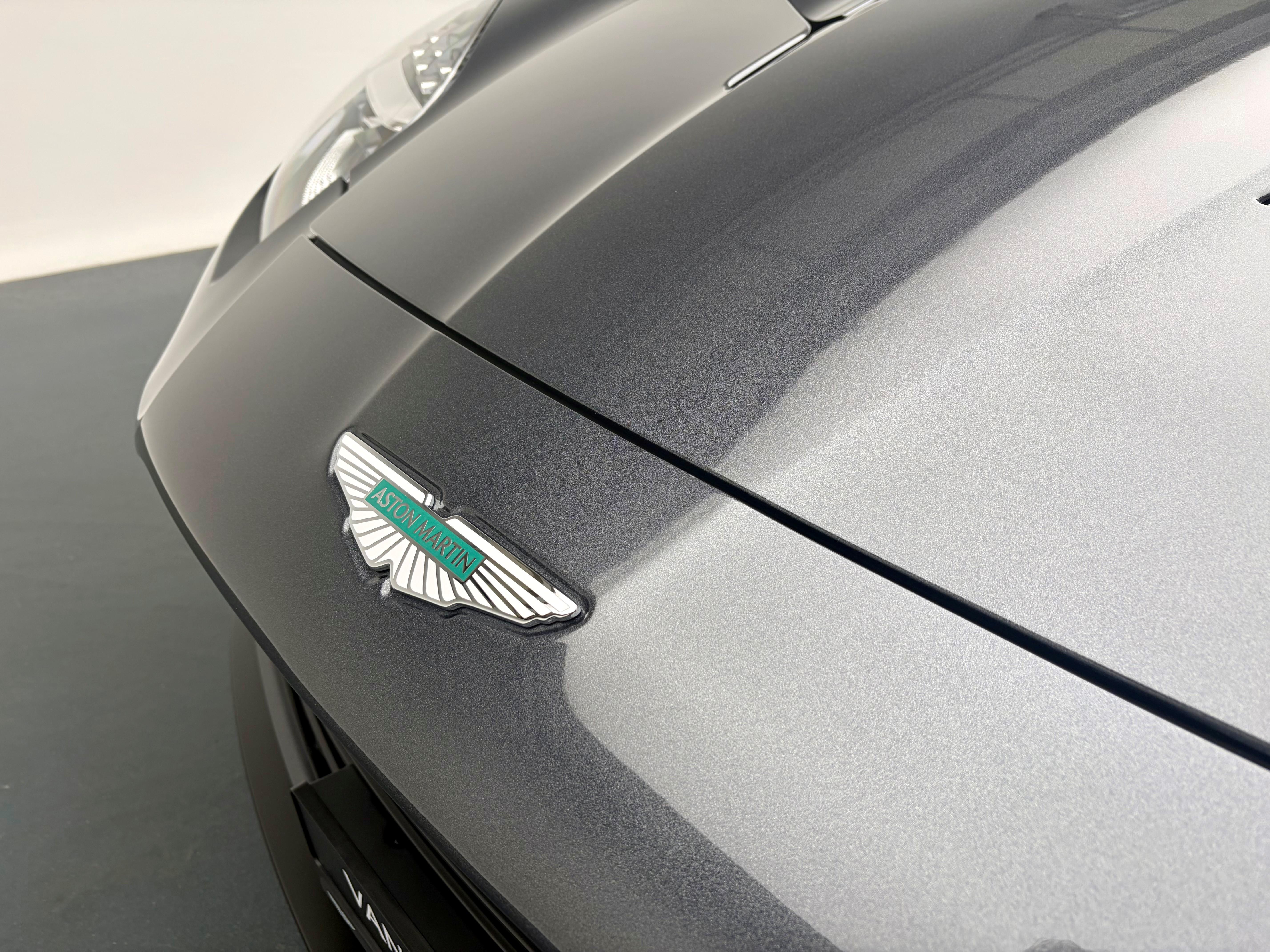 Aston Martin Vanquish 5.2 V12 Bi-Turbo_19