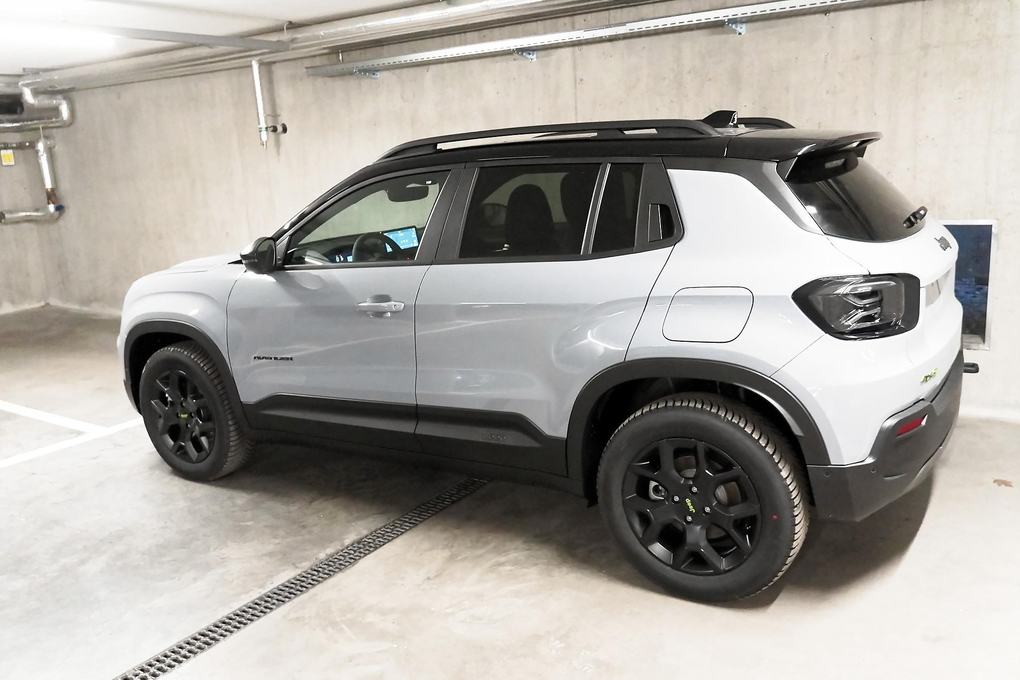 JEEP Avenger 1.2 MHEV Overland 4xe_8