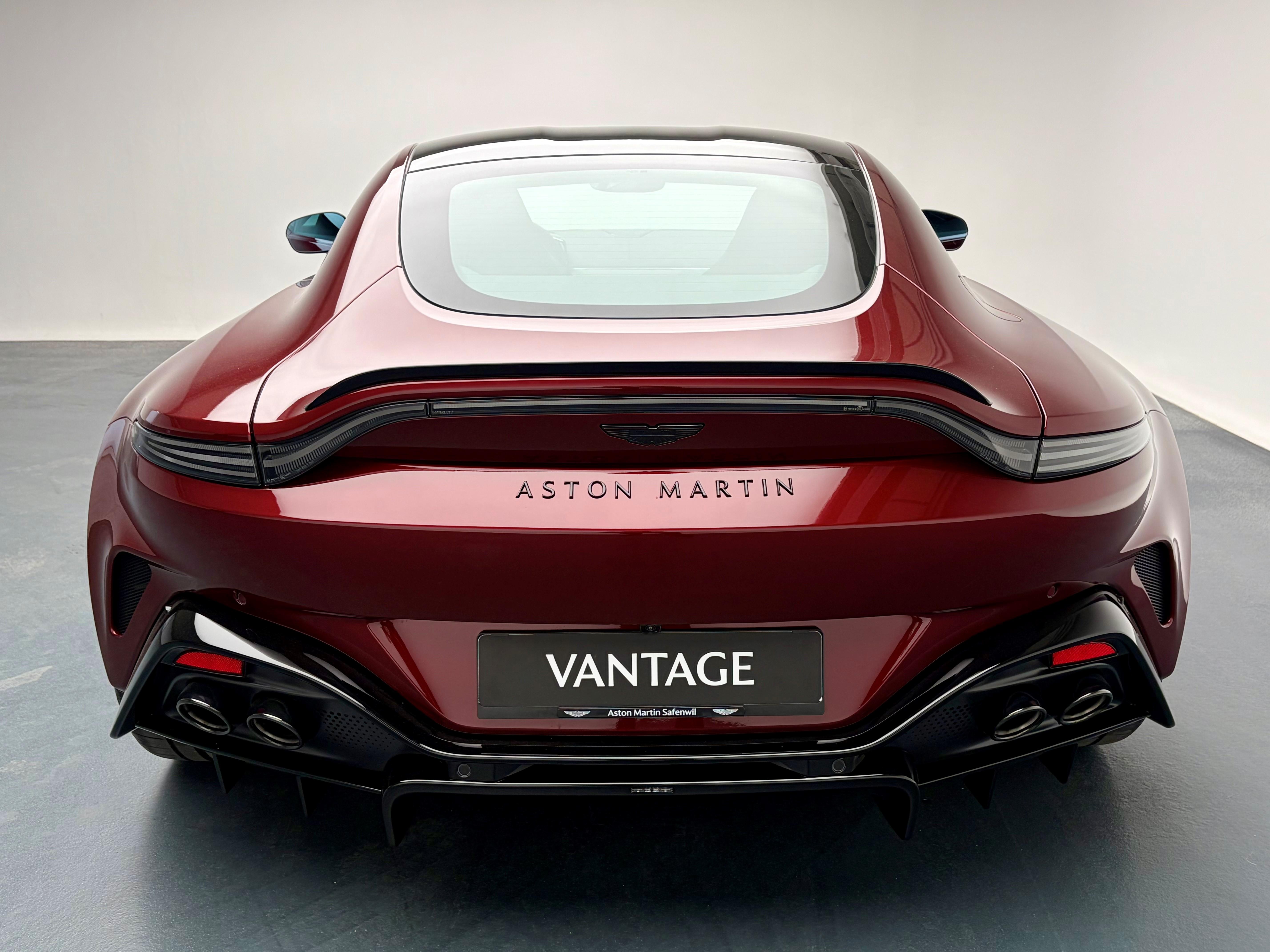 Aston Martin V8 Vantage Coupé 4.0 S V8 Bi-Turbo_25