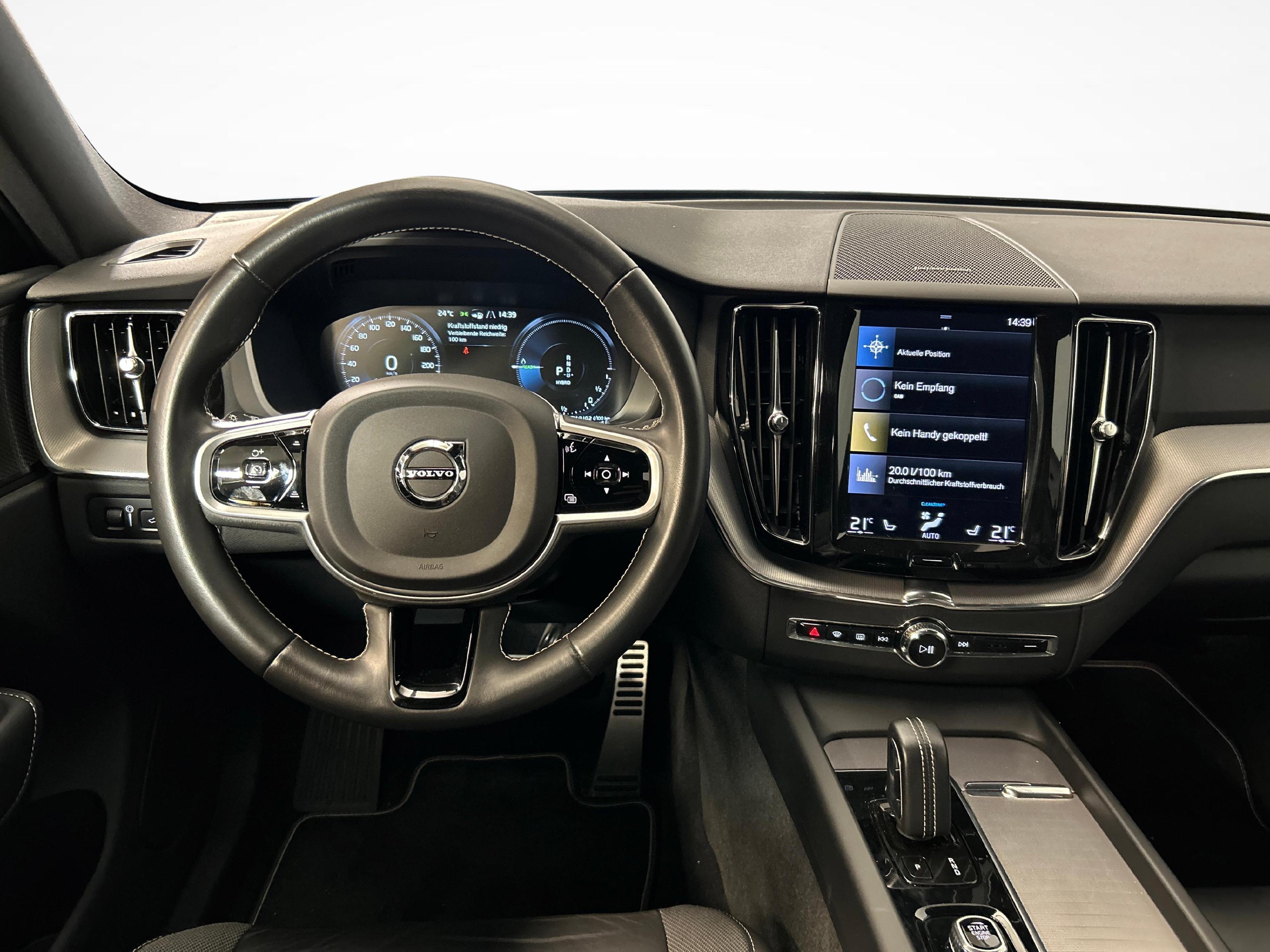 Volvo XC60 2.0 T8 TE R-Design eAWD_7