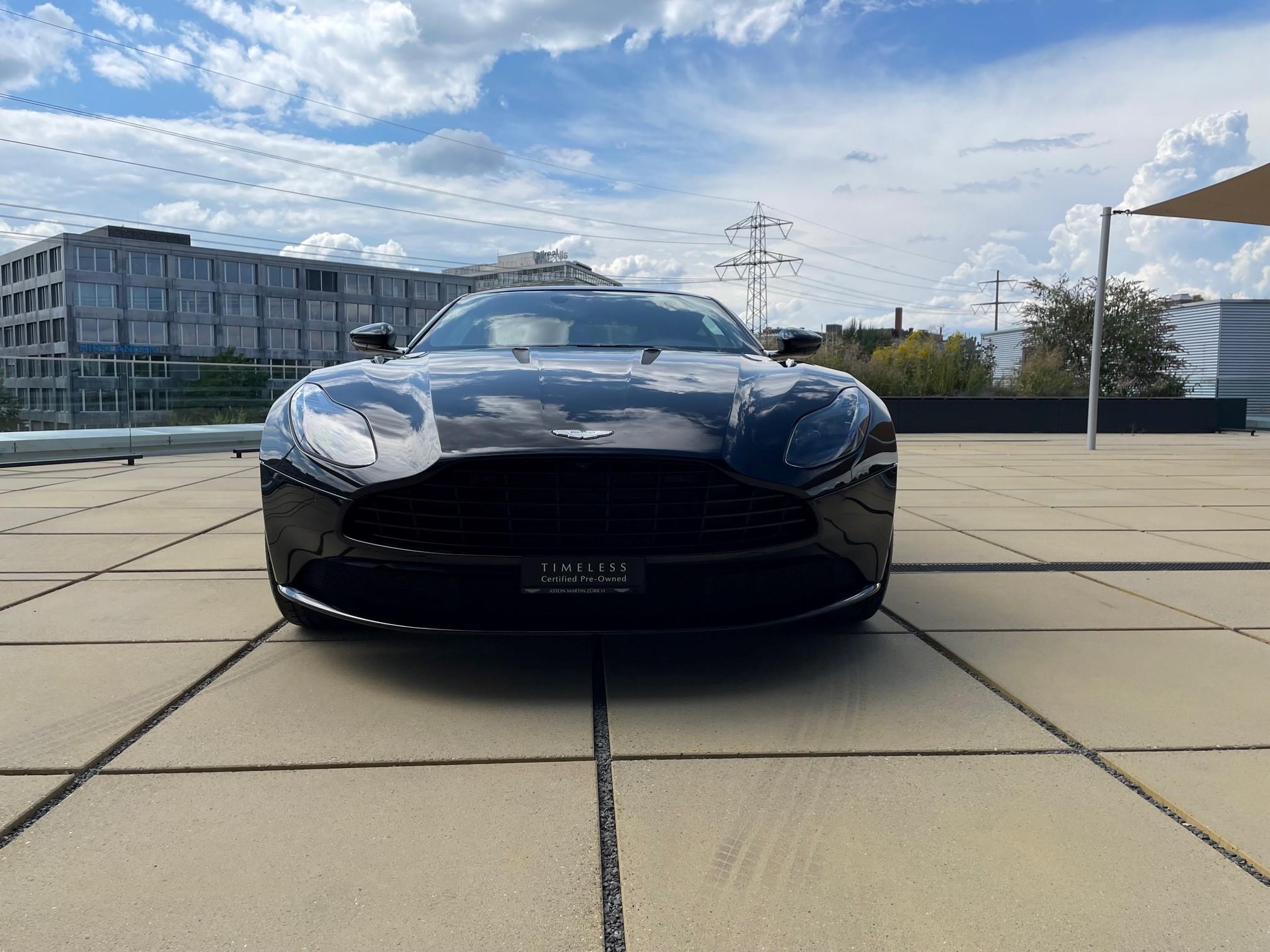 Aston Martin DB11 Coupé 5.2 V12 Bi-Turbo AMR_4
