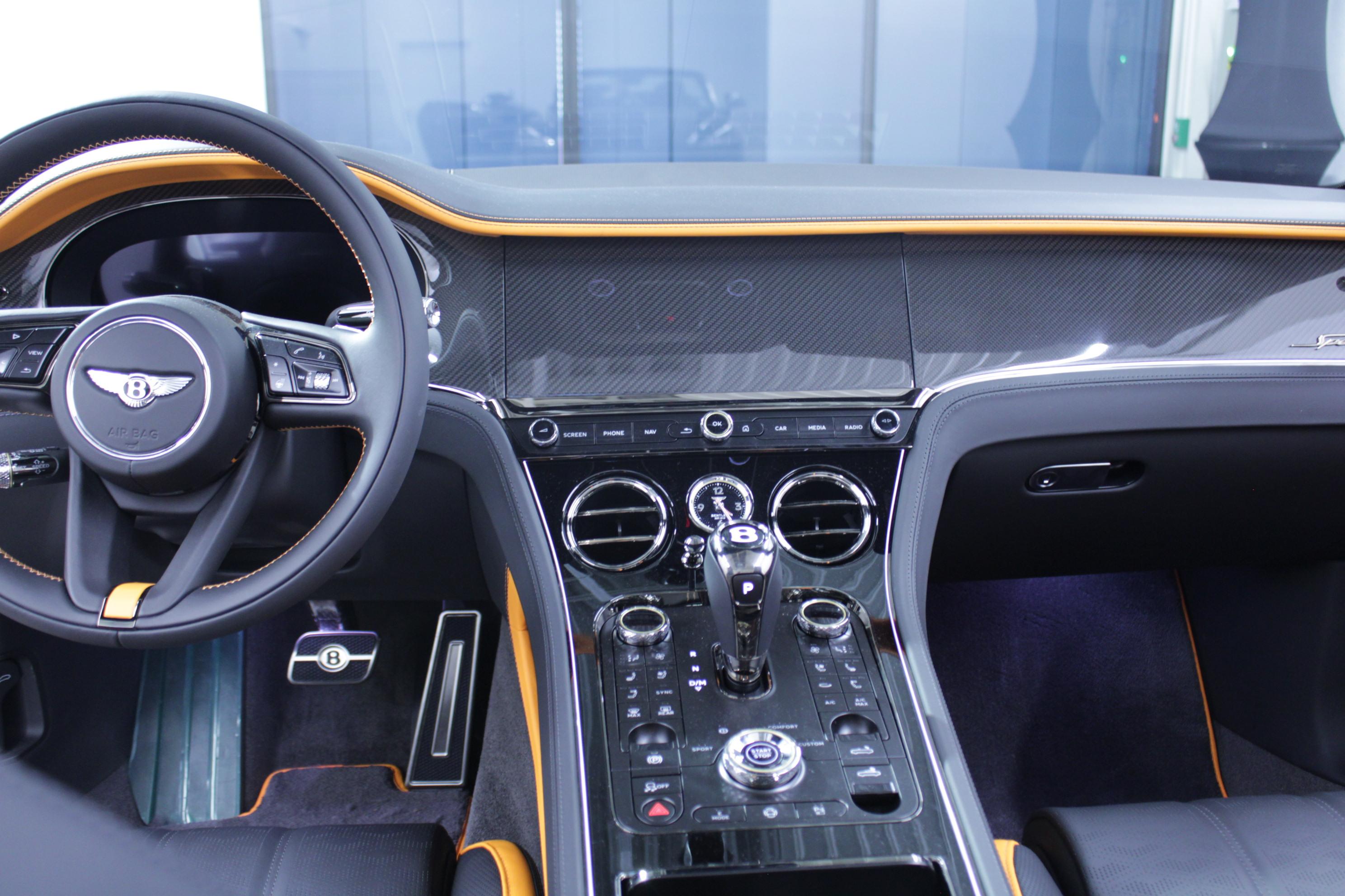 Bentley Continental GTC 4.0 V8 Hybrid Speed_17