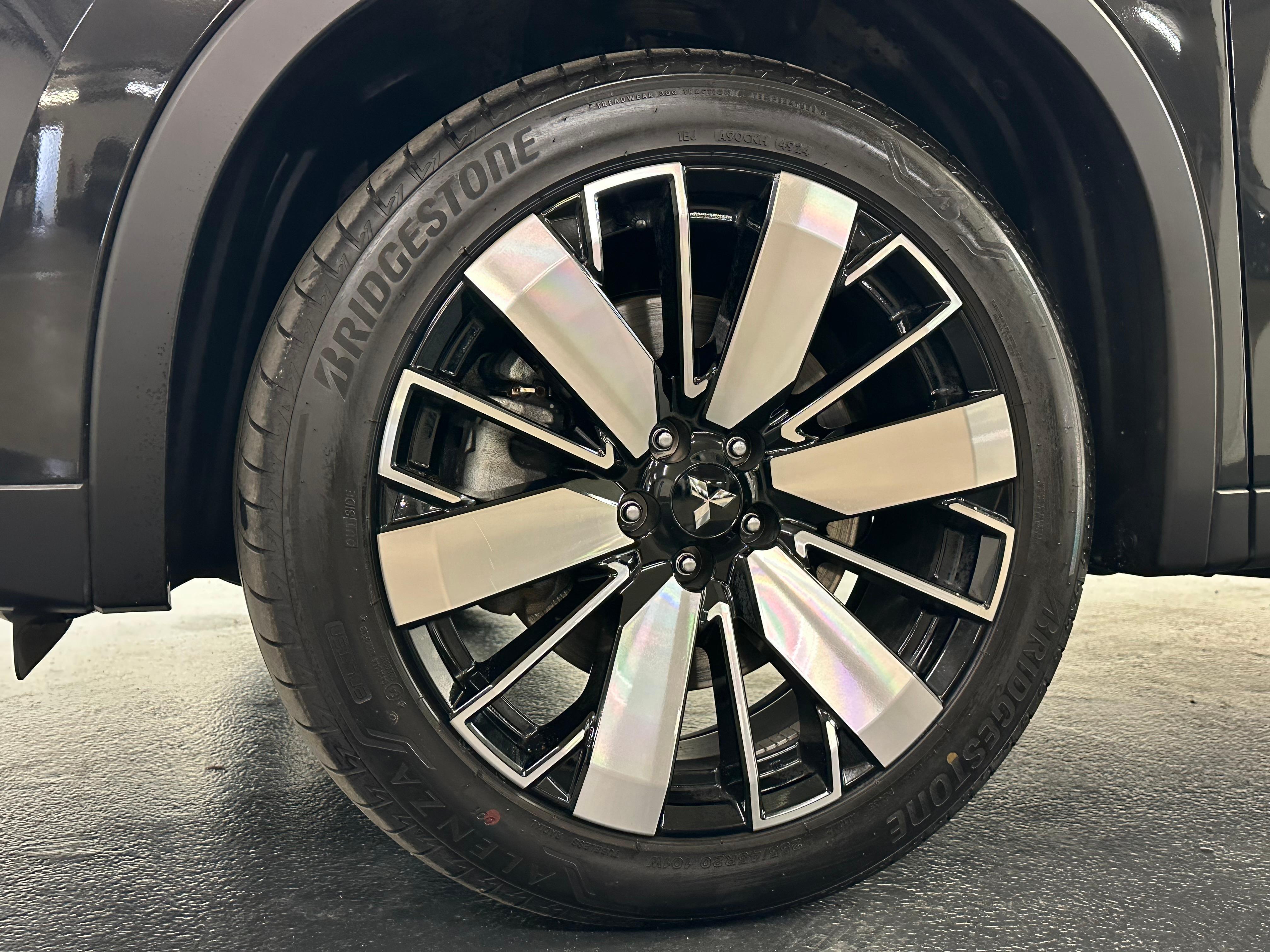 Mitsubishi Outlander 2.4 PHEV Intense 4x4_11