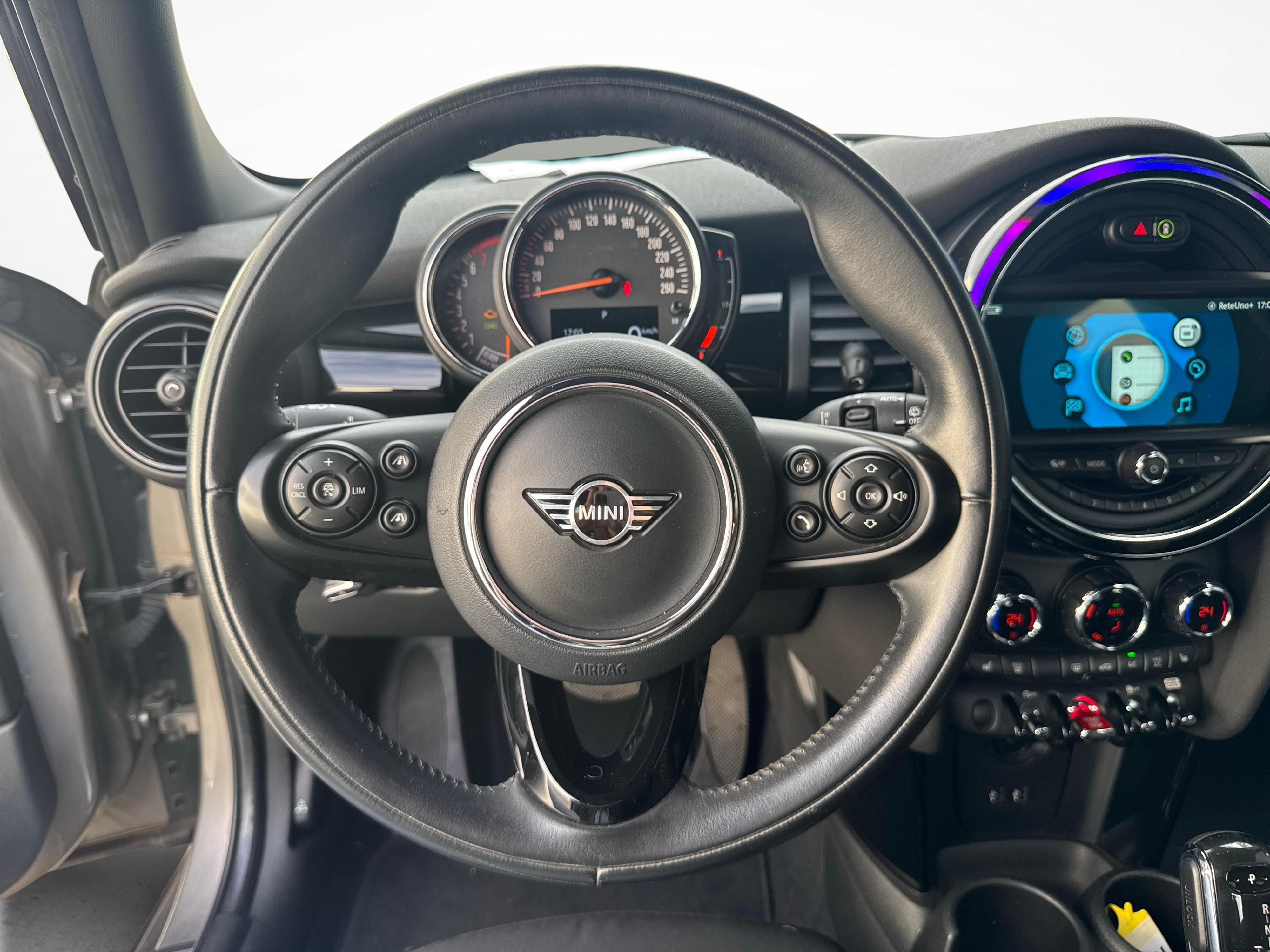 MINI F55 1.5i Cooper_15
